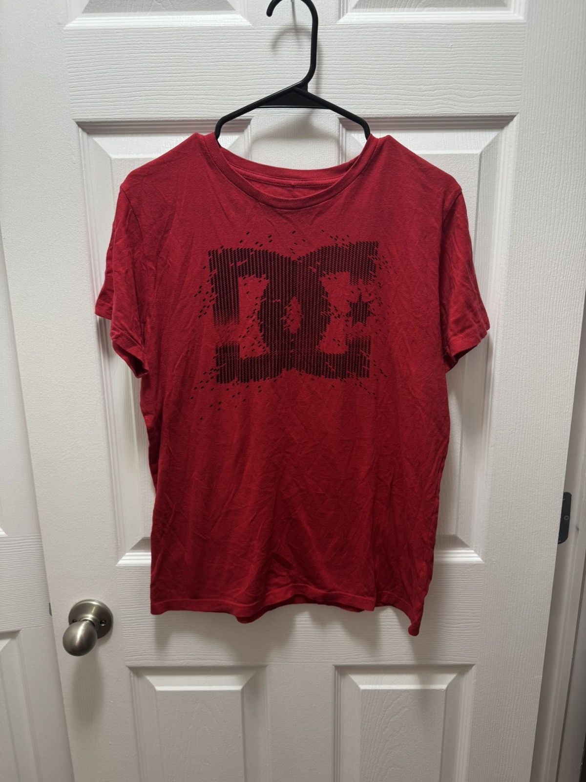 DC DC Vintage Skateboarding Red T-Shirt Pixels 00s Size US L / EU 52-54 / 3 - 1 Thumbnail
