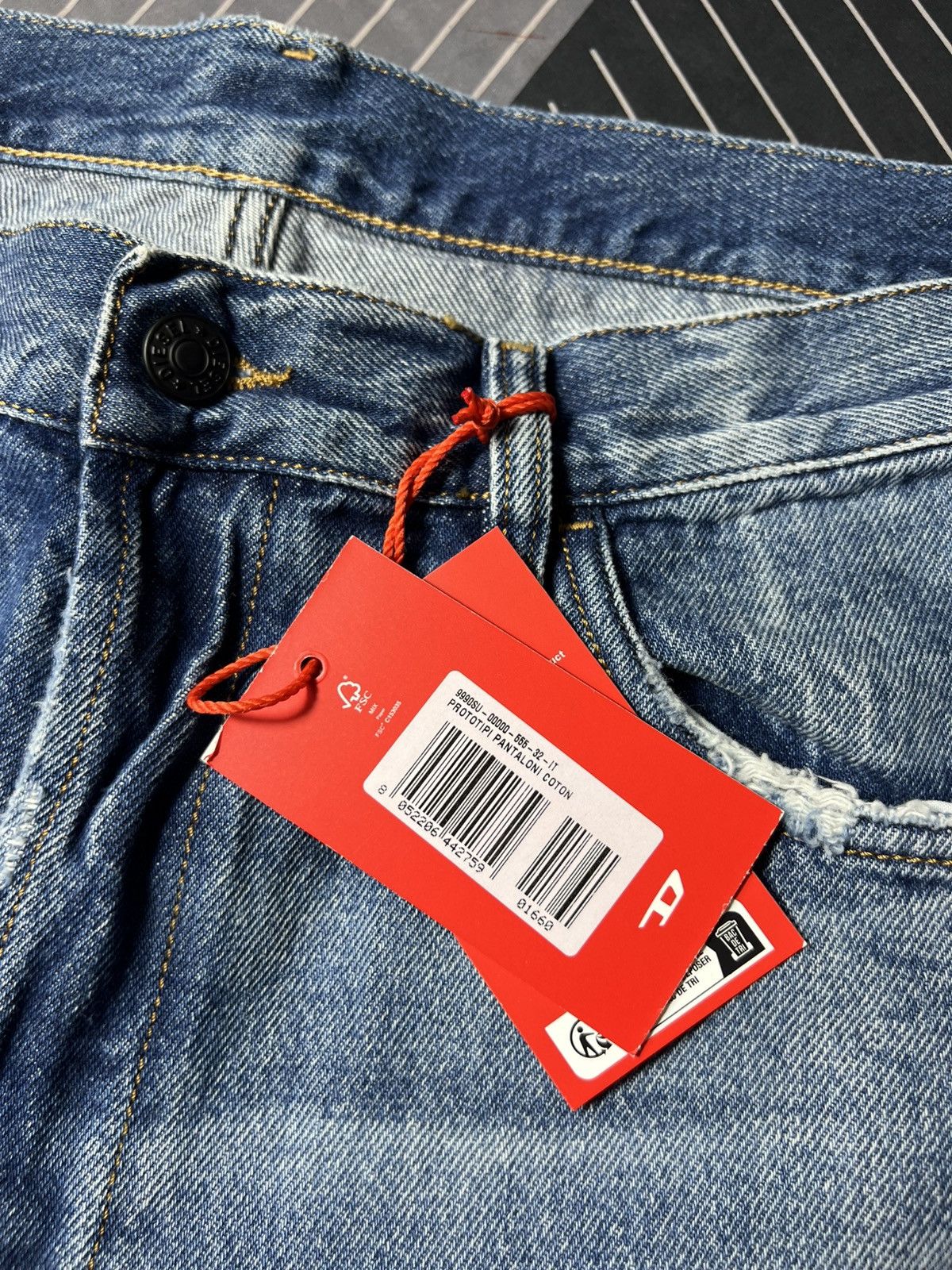 Diesel 🔥 Diesel Italian Distressed Straight Jeans Size 34 Italy 🧵 Size US 34 / EU 50 - 12 Thumbnail
