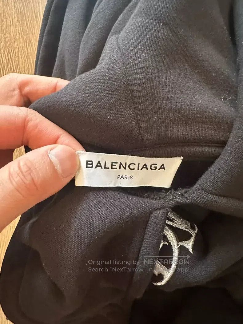 Balenciaga Balenciaga Witch Hat Sanskrit Hoodie Size US M / EU 48-50 / 2 - 6 Thumbnail