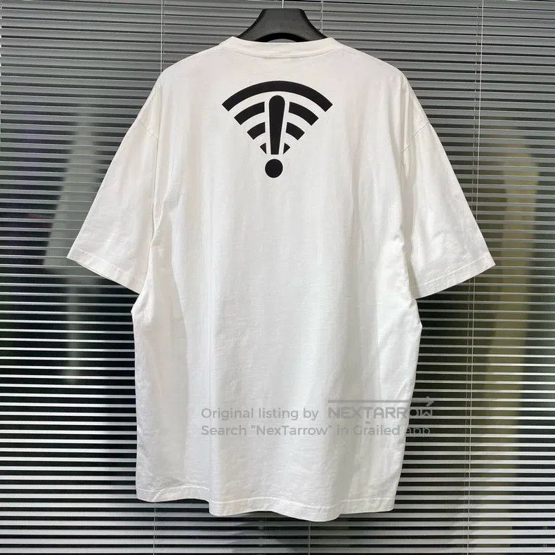 Balenciaga Balenciaga Short-sleeve T-shirt arrow WiFi signal print Size US XS / EU 42 / 0 - 2 Thumbnail