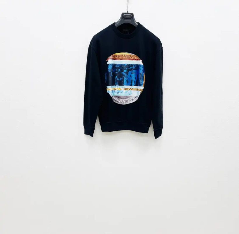 Versace Versace Black Long Sleeve Sweatshirt for Men 0089 Size US S / EU 44-46 / 1 - 1 Thumbnail