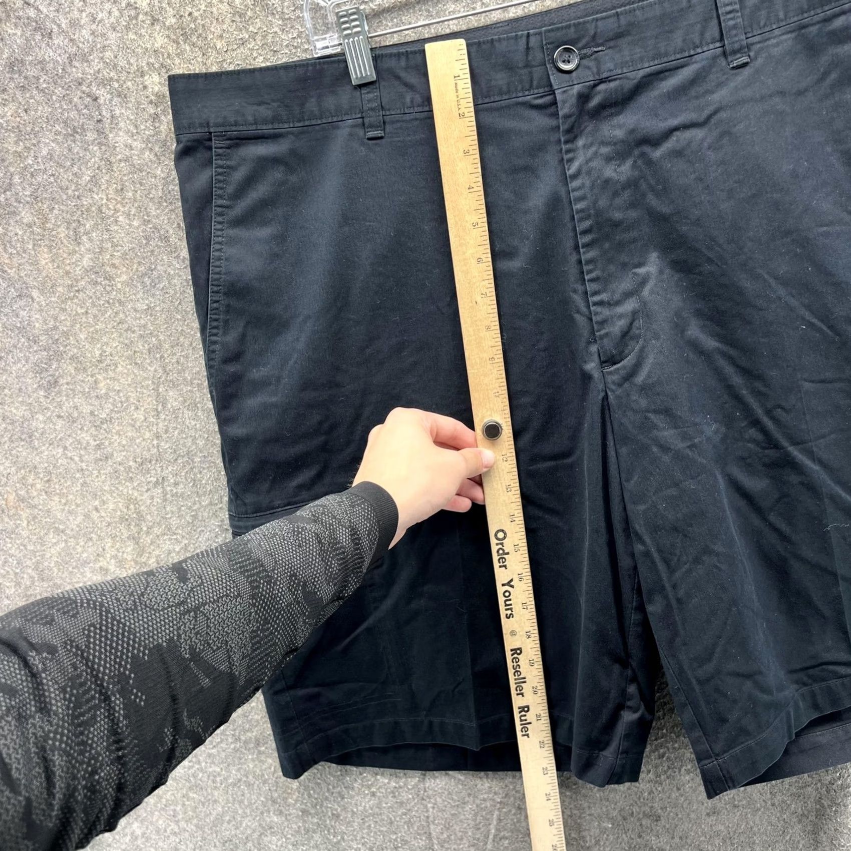Tasso Elba Greg Norman Tasso Elba Shorts Mens 42 Black Golf Chino Flat Front Casual Cargo Pockets Cotton Polyester Flat Front Size US 42 / EU 58 - 7 Thumbnail