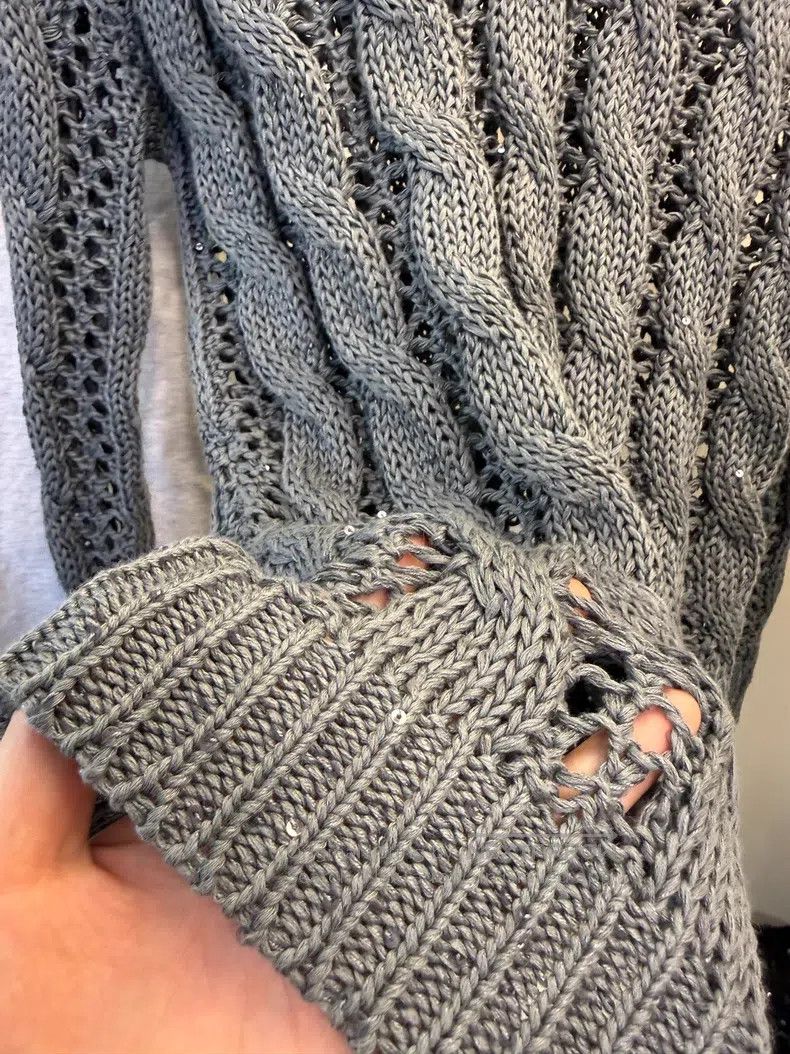 Brunello Cucinelli Brunello Cucinelli Sequined Twisted Knit Sweater Size S / US 4 / IT 40 - 5 Thumbnail