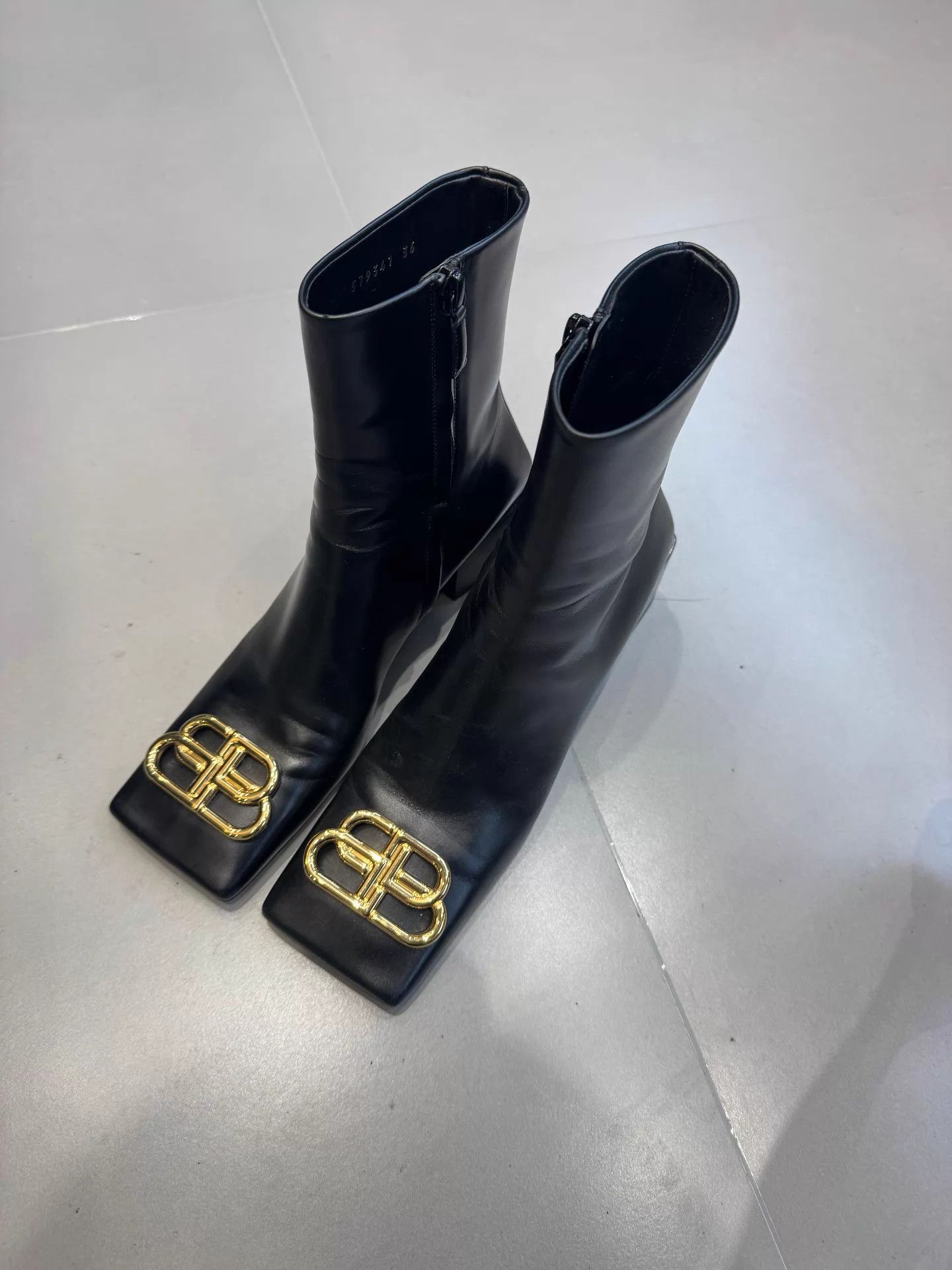 Balenciaga Balenciaga BB Black Square Toe Block Heel Short Boots 36 Size US 5.5 / IT 35.5 - 1 Thumbnail