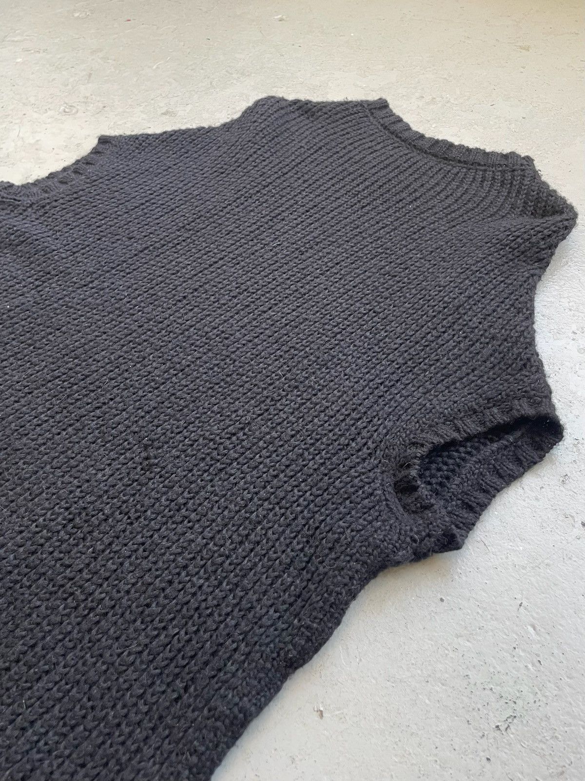 Rick Owens Rick Owens FW13 Plinth Sleeveless Knit Size US L / EU 52-54 / 3 - 2 Thumbnail