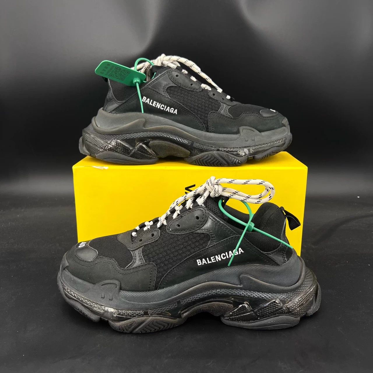Balenciaga Balenciaga Triples Black 40 New OG Box CH8239 Size US 7 / EU 40 - 2 Thumbnail