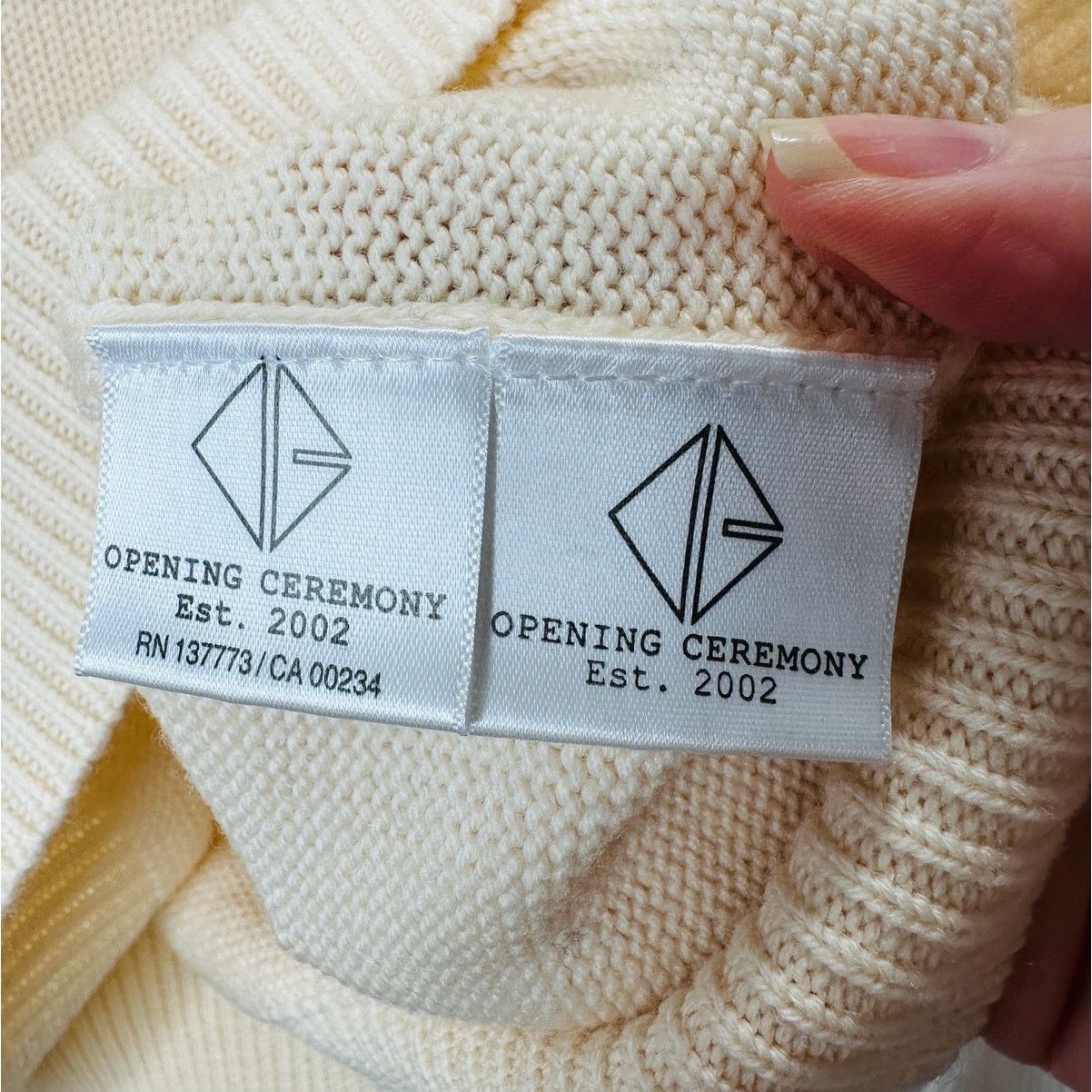 Opening Ceremony Opening Ceremony Butter Cream Crew Neck Cat Motif Sweater L Size L / US 10 / IT 46 - 8 Thumbnail