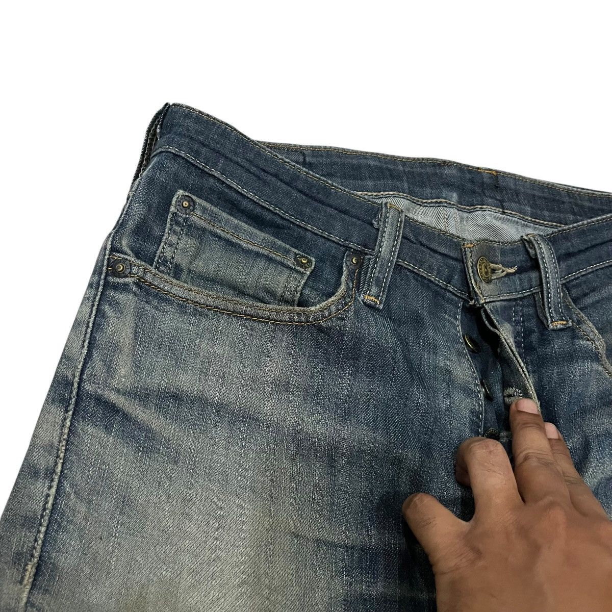 Japanese Brand Vintage Y2K Levi’s Distressed Denim Jeans Size US 31 - 5 Thumbnail