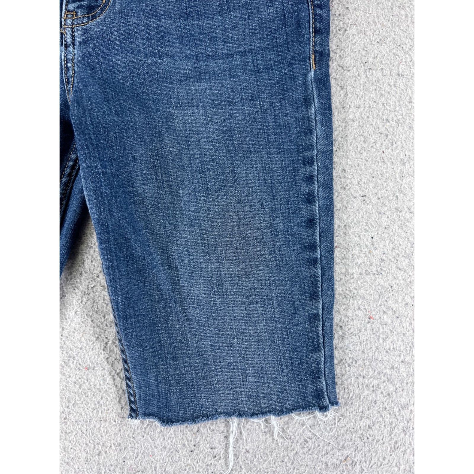 Calvin Klein Calvin Klein Shorts Womens Blue Denim Mid Rise 25x9 Cut-Off 26 Cotton Stretch Casual Beach 90s Womens Size 26" / US 2 / IT 38 - 2 Thumbnail