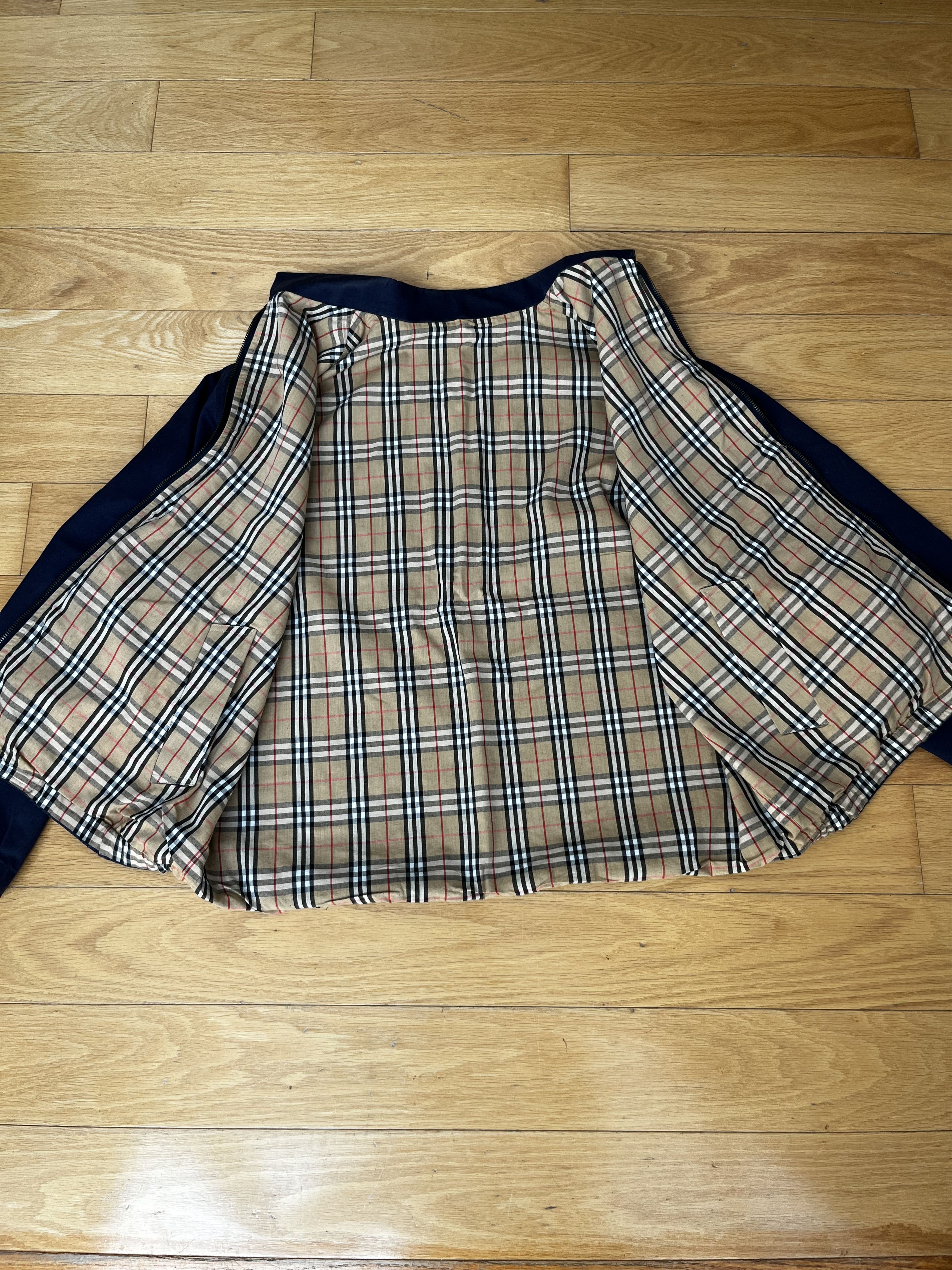 Burberry RARE Burberry Reversible Nova Check Jacket M Size US M / EU 48-50 / 2 - 4 Thumbnail