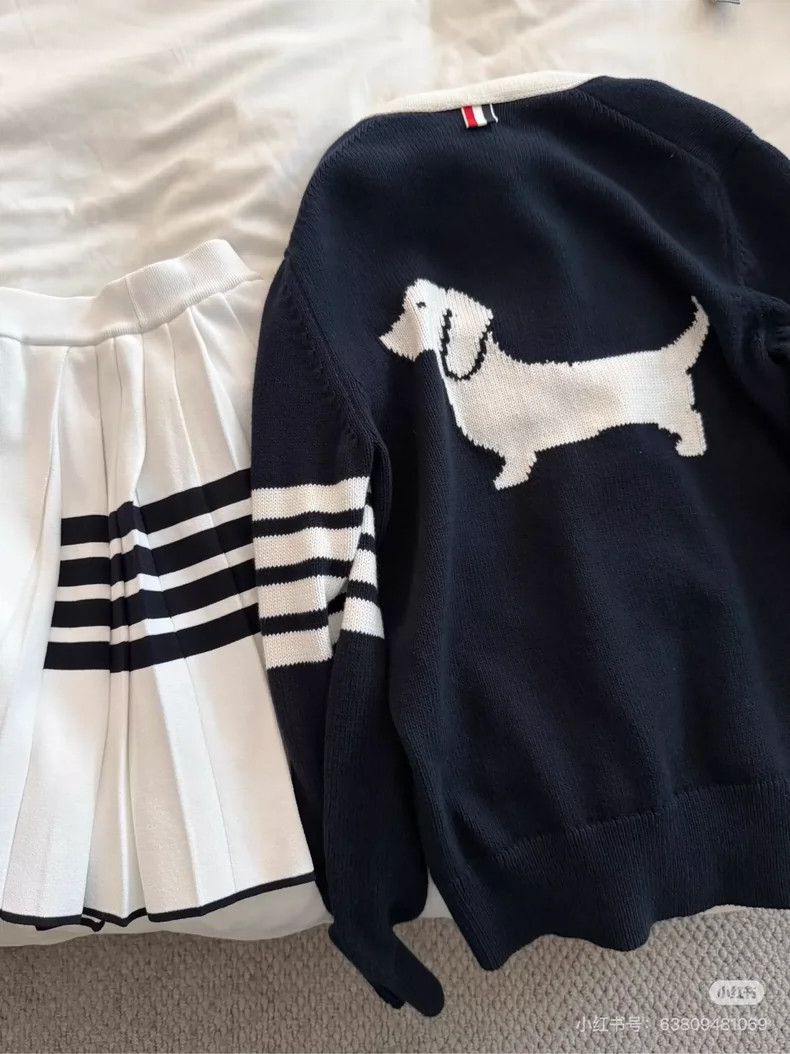 Thom Browne Thom Browne A Tibetan blue puppy knit sweater Size XS / US 0-2 / IT 36-38 - 8 Thumbnail
