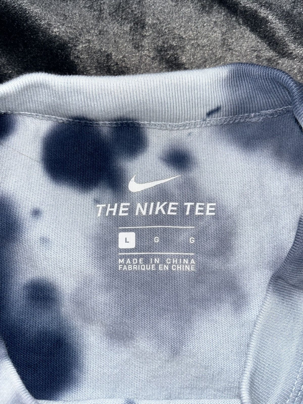 Nike Nike Sportswear Premium Essentials Tie-Dye T-Shirt Size US L / EU 52-54 / 3 - 4 Thumbnail
