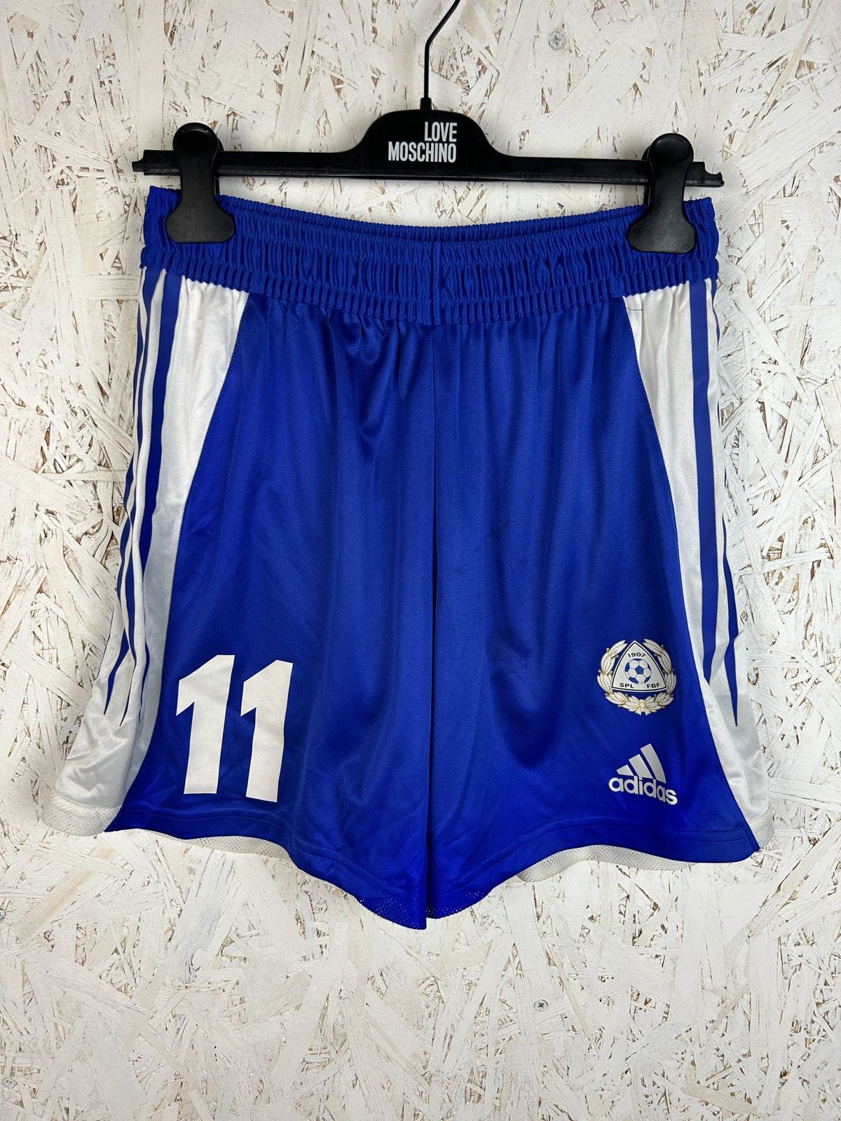 Adidas 00s Adidas Finland #11 2004/05 World Cup #11 Soccer Shorts M Size US 32 / EU 48 - 1 Thumbnail