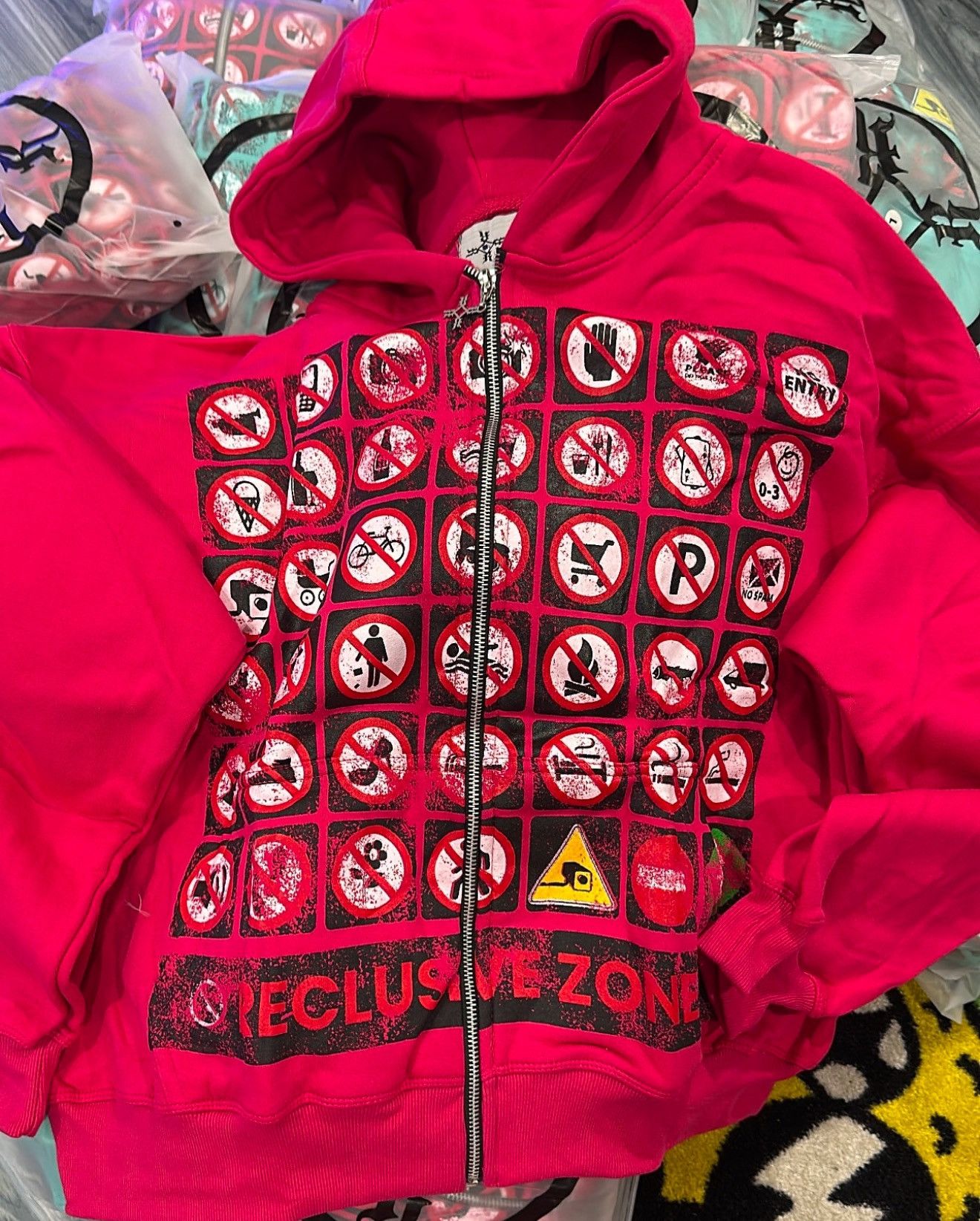Other Reculsive 🚭🚯⚠️ Pink Large Hoodie Size US L / EU 52-54 / 3 - 1 Preview