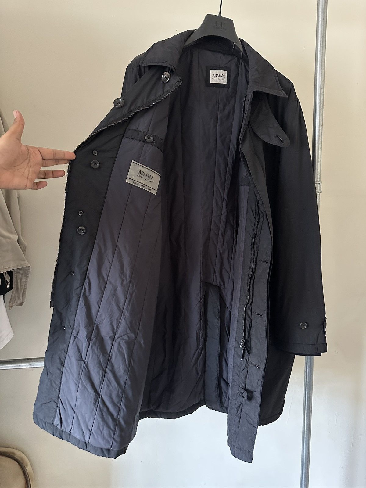 Armani Collezioni 2000s Armani Collezioni Water Repellent Nylon Long Jacket Size US L / EU 52-54 / 3 - 7 Thumbnail