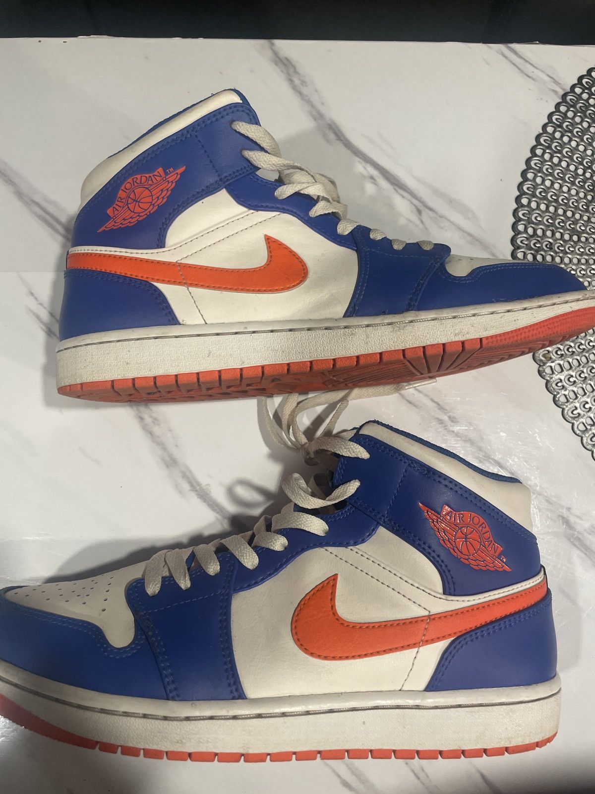 Jordan Brand Jordan 1 Mid knicks Size US 10 / EU 43 - 2 Thumbnail