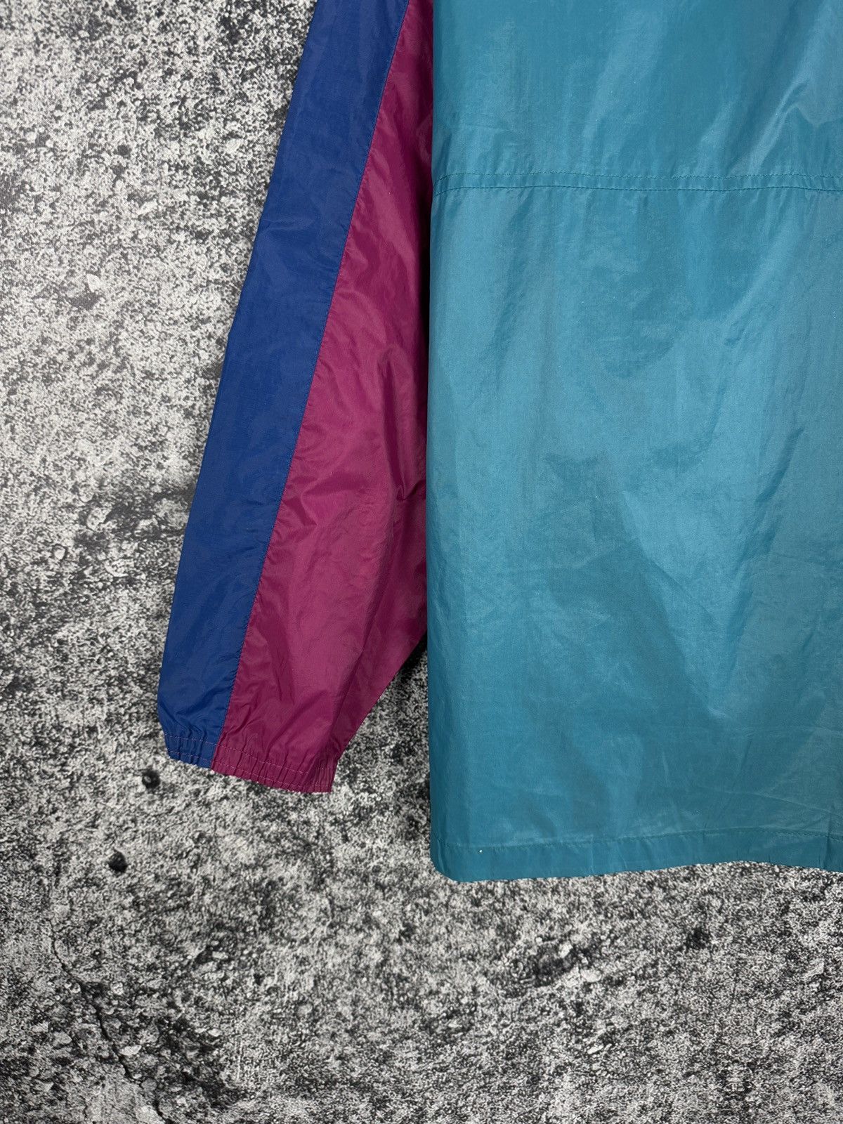 Adidas Adidas Vintage 90s Nylon Jacket Windbreaker Retro Size M Size US M / EU 48-50 / 2 - 13 Thumbnail