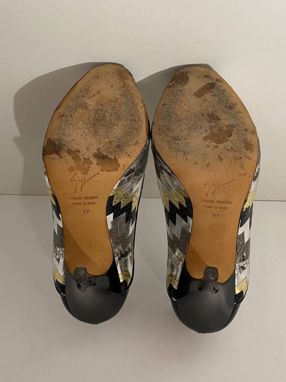 Giuseppe Zanotti Giuseppe Zanotti Zigzag Patent Leather Flash High Heels Size US 7 / IT 37 - 9 Thumbnail