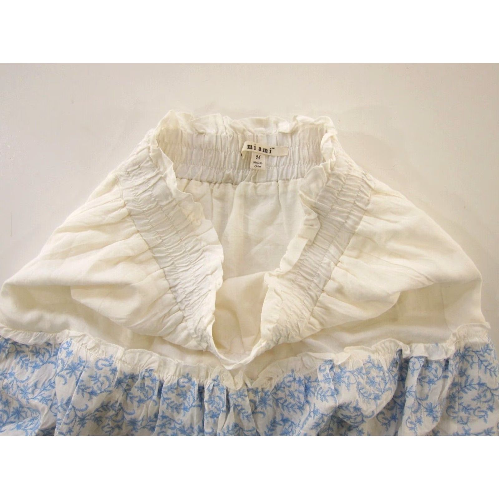 Vintage Miami Skirt Women M White 100% Rayon Floral Embroidered Boho Peasant Short Size 32" / US 10 / IT 46 - 5 Thumbnail