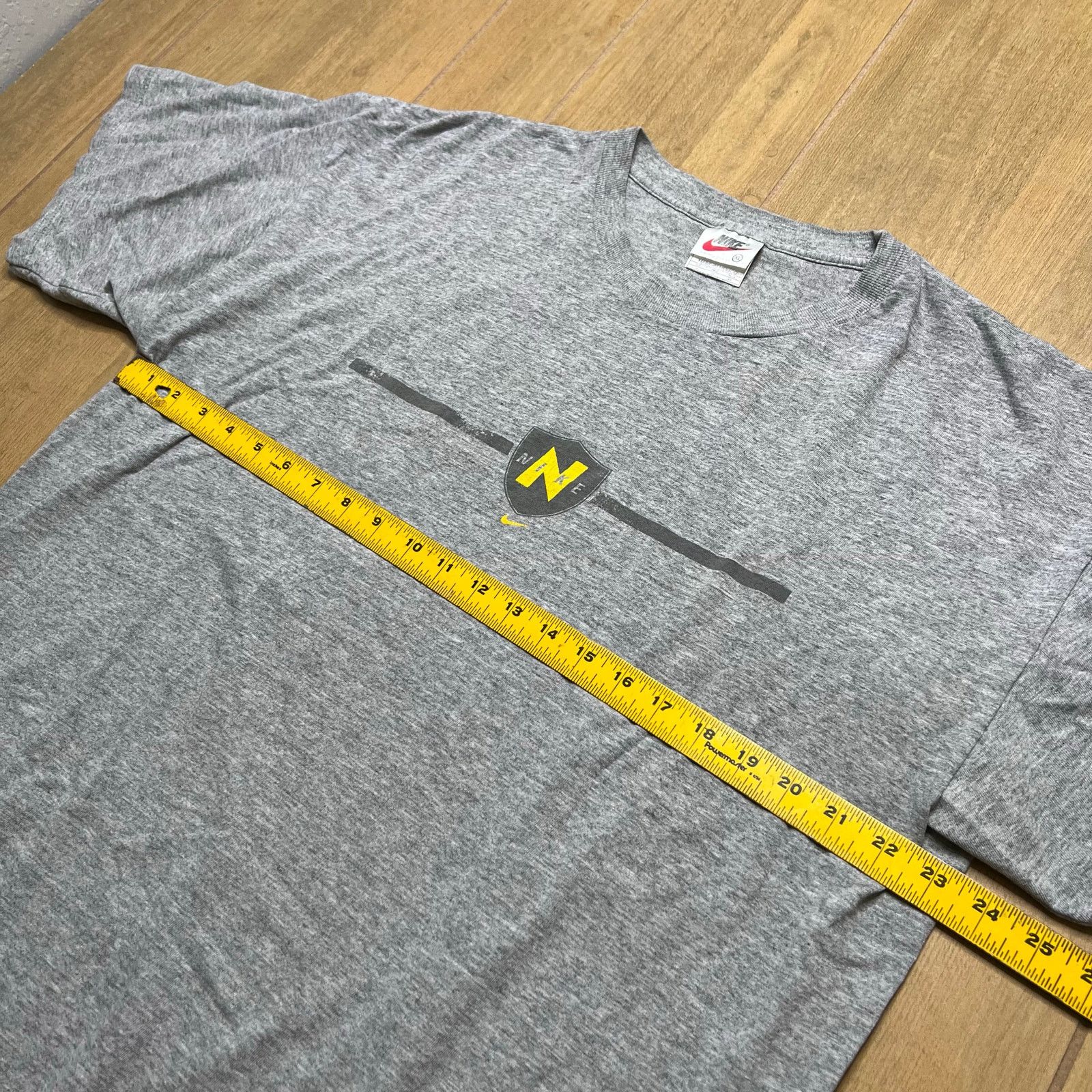 Nike Vintage 90's Nike gray graphic t-shirt Men size XL Y2K Size US XL / EU 56 / 4 - 6 Thumbnail