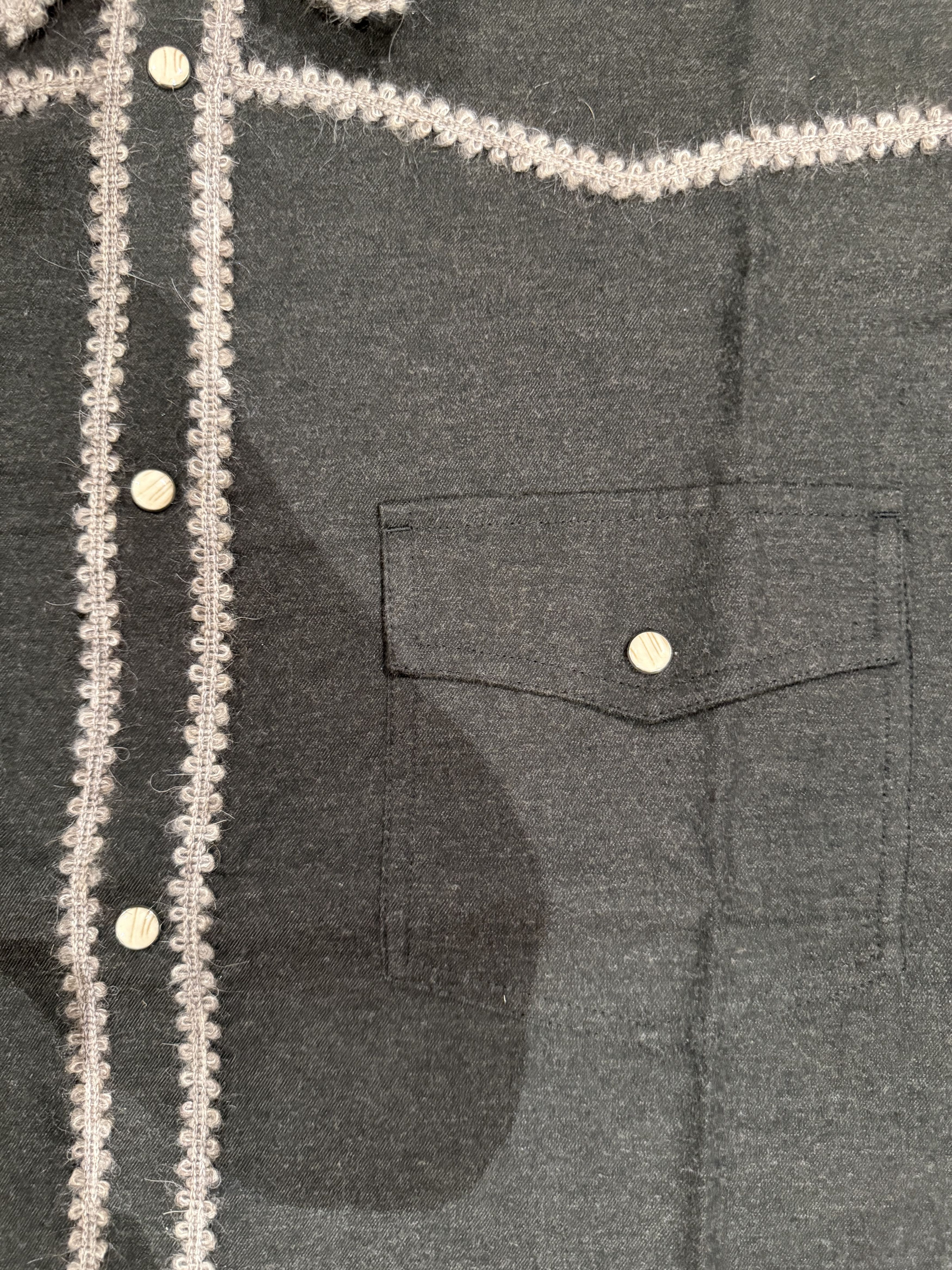 A Kind Of Guise 💚 AW25 A Kind Of Guise Exclusive Yahi Shirt Dark Umber NEW Size US L / EU 52-54 / 3 - 12 Thumbnail