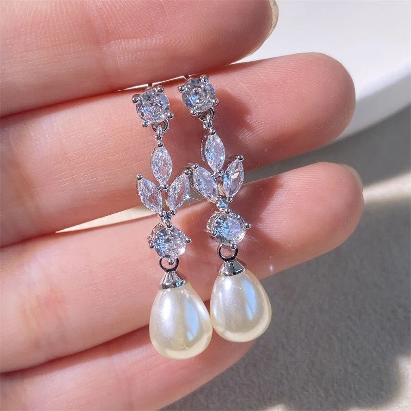 Other Leaf Dangle Earrings Zircon Imitation Pearl Ear Jewelry Gift Size ONE SIZE - 1 Thumbnail