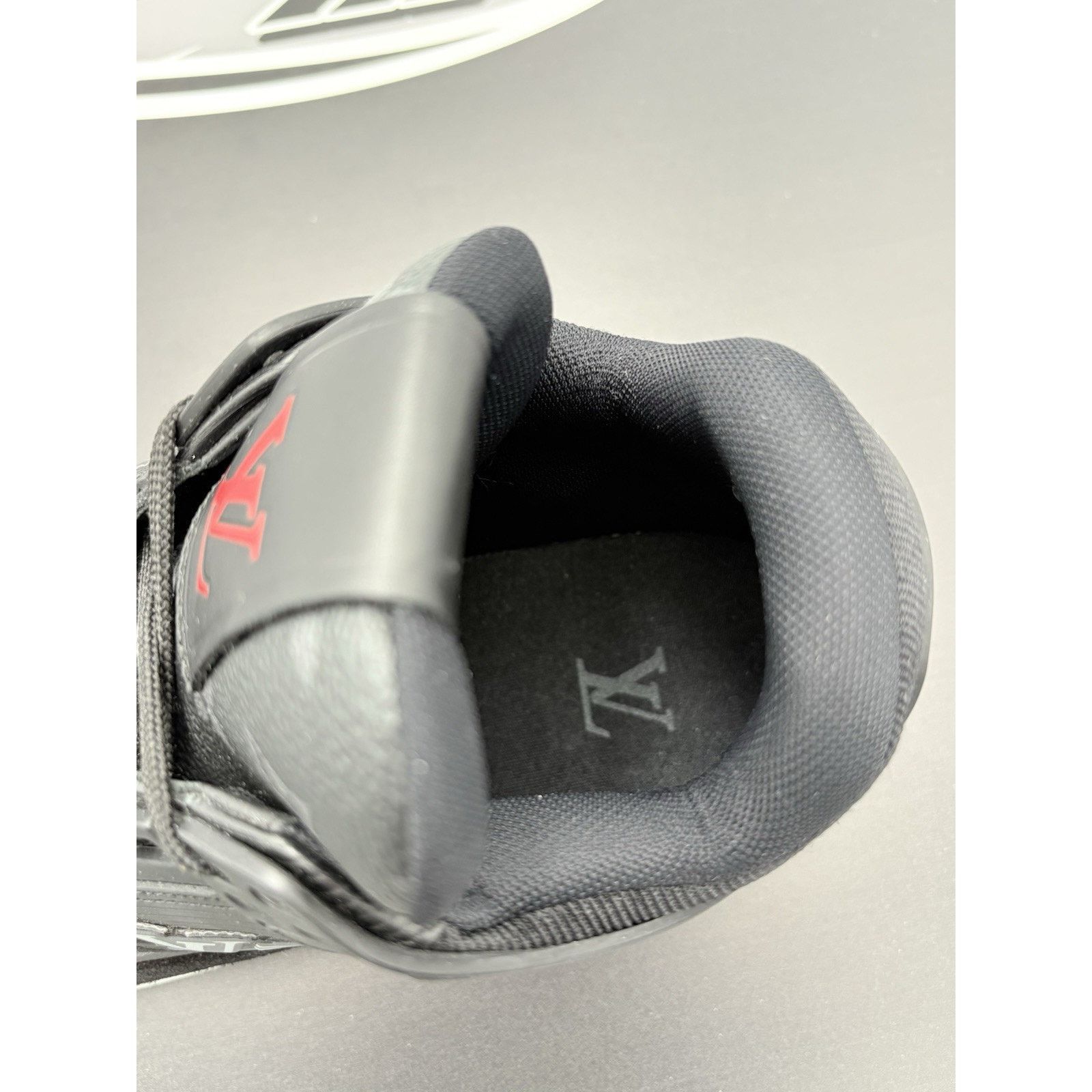 Louis Vuitton Louis Vuitton Trainer Eclipse ' Black Grey ' | CLEAN! Size US 11 / EU 44 - 12 Thumbnail