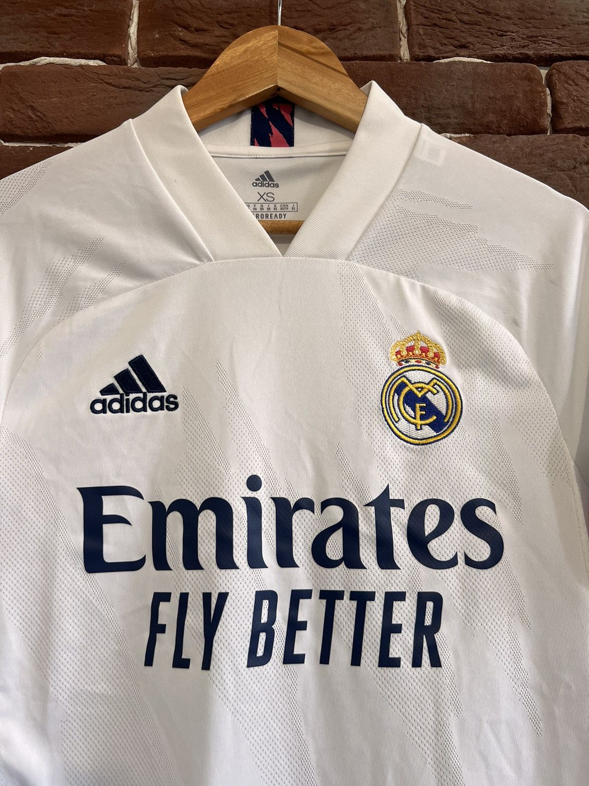 Other Adidas Real Madrid 2021/22 Football Jersey XS Hype Soccer Size US XS / EU 42 / 0 - 3 Thumbnail