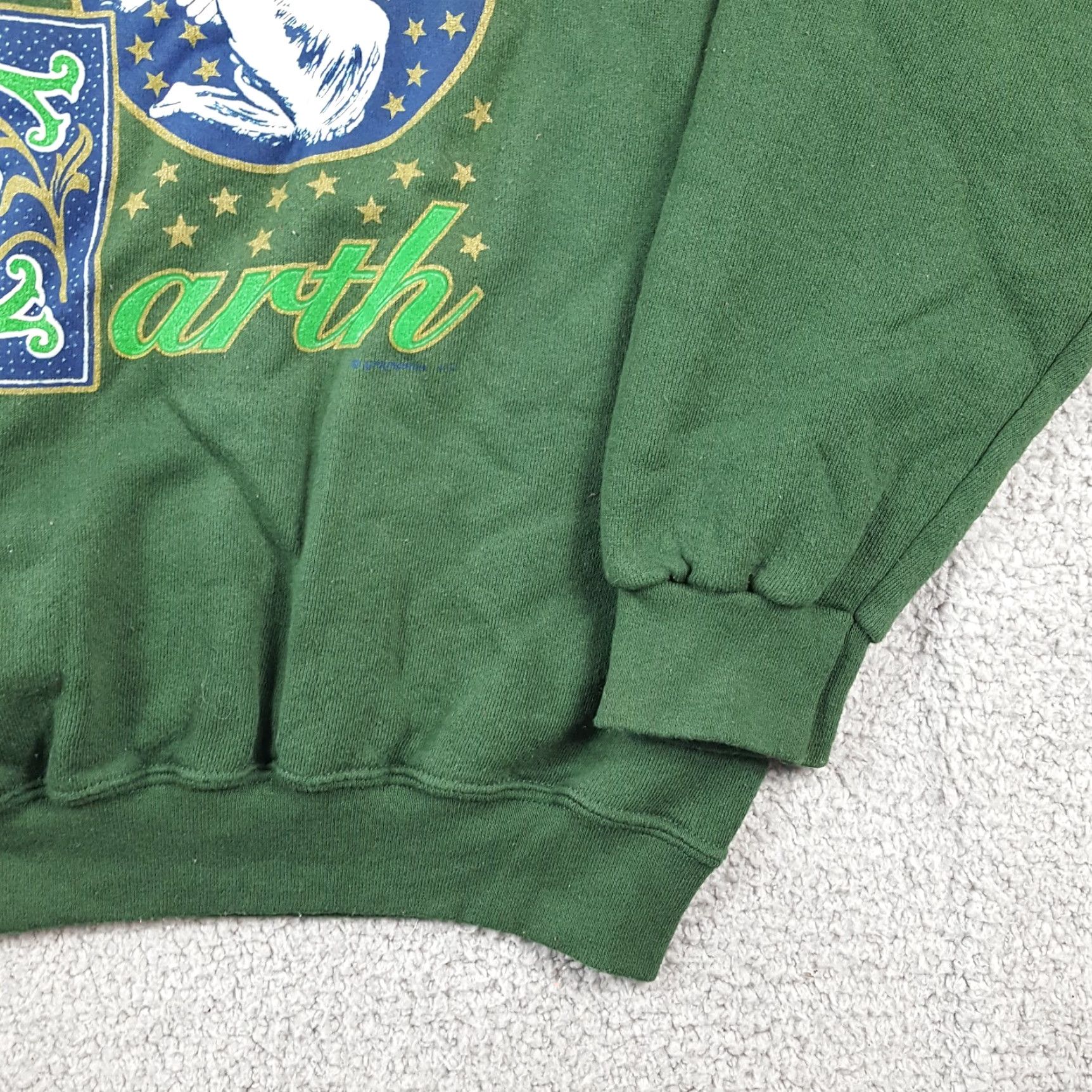 Tultex VINTAGE Peace On Earth Angel Sz Large Religious Pullover Crewneck Sweatshirt Mens 90s Green Tultex Sweatshirt Size US L / EU 52-54 / 3 - 4 Thumbnail