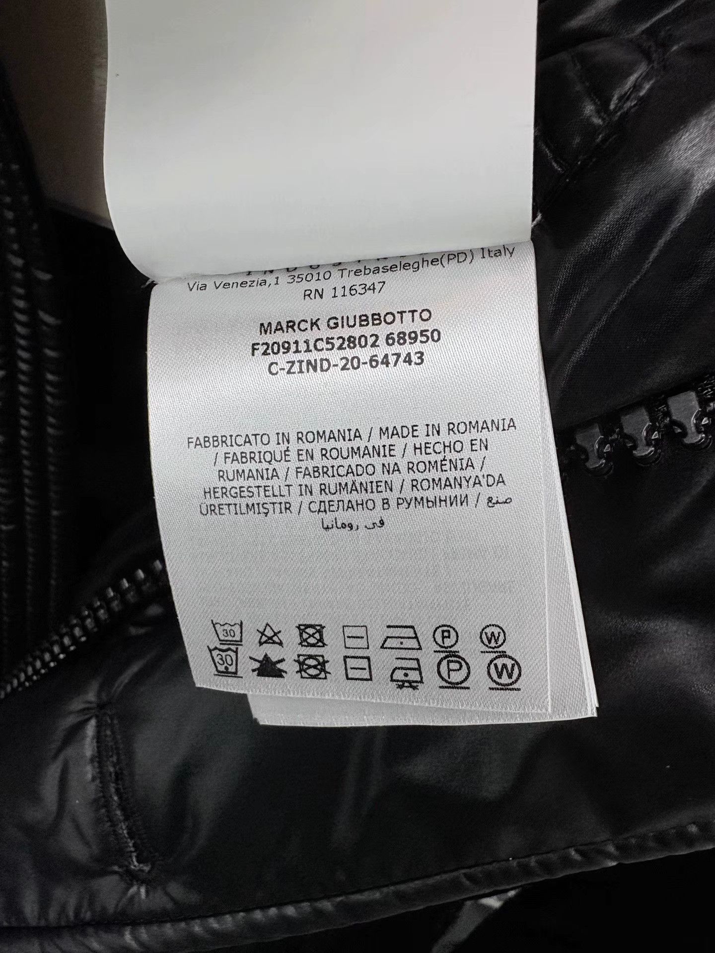 Moncler MONCLER MARCK Long Shiny Down Jacket with Fur Hood Size US S / EU 44-46 / 1 - 4 Thumbnail