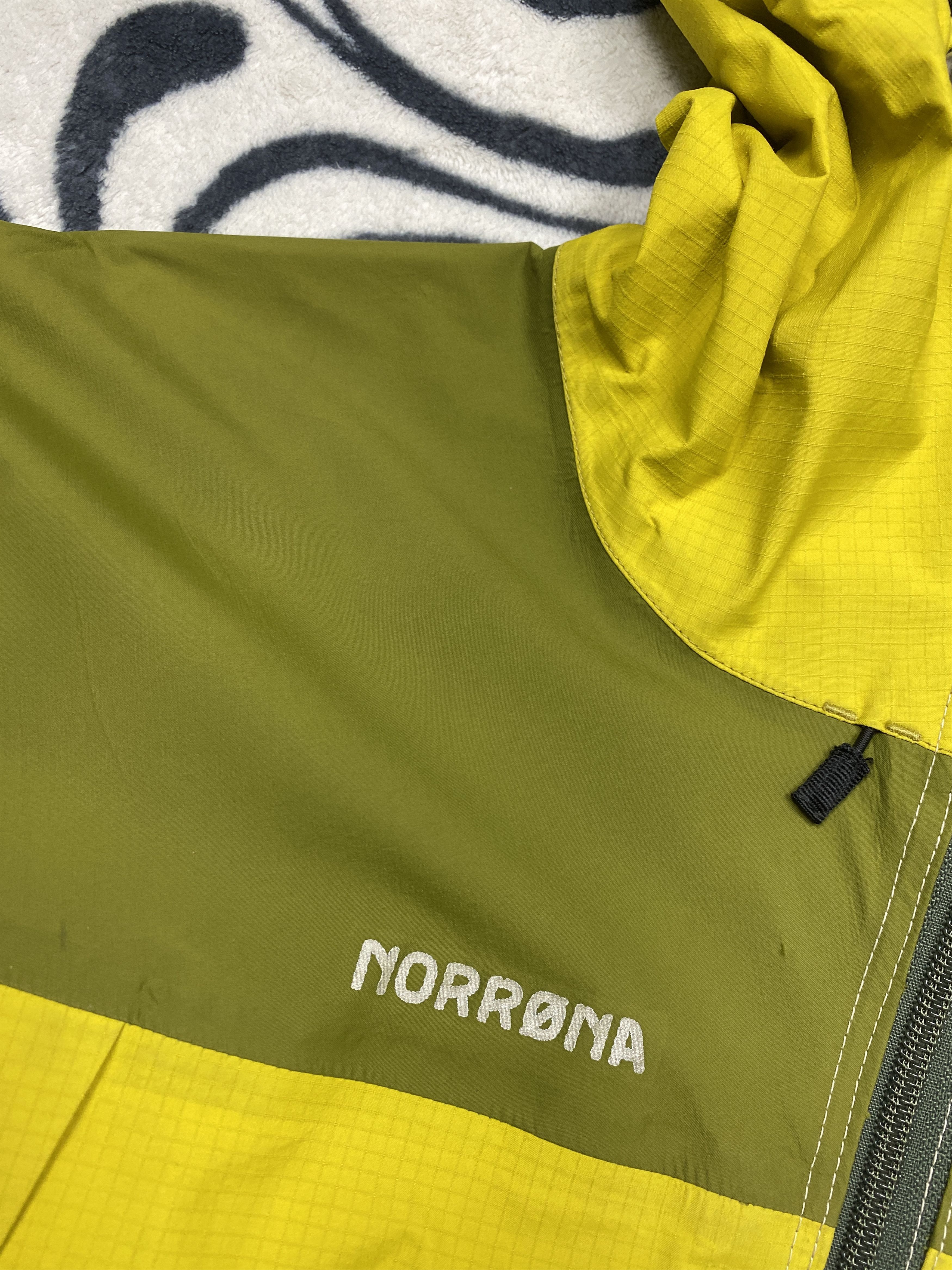 Norrona Norrona Vintage Mens Gore Tex Jacket Size US M / EU 48-50 / 2 - 3 Thumbnail