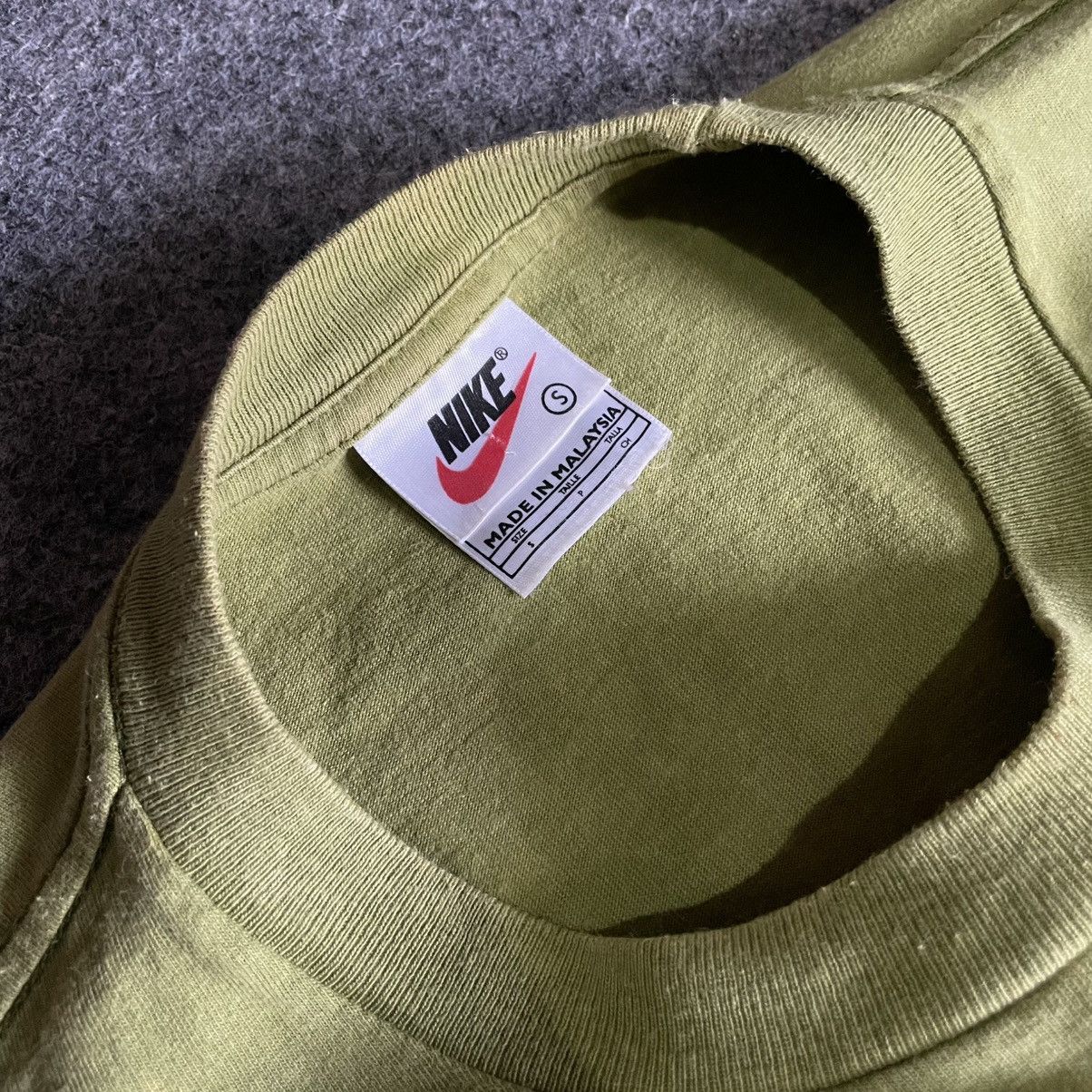 Nike Nike Big Logo Baksetball Tornado Vintage Size US S / EU 44-46 / 1 - 3 Thumbnail