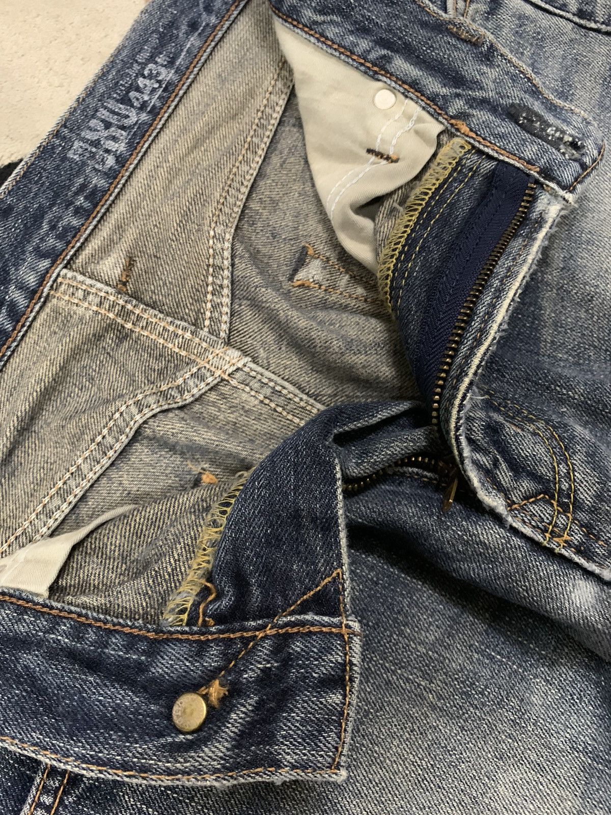 Edwin Vintage Edwin XV443 Regular Straight Distressed Grunge Jeans Size US 31 - 19 Thumbnail
