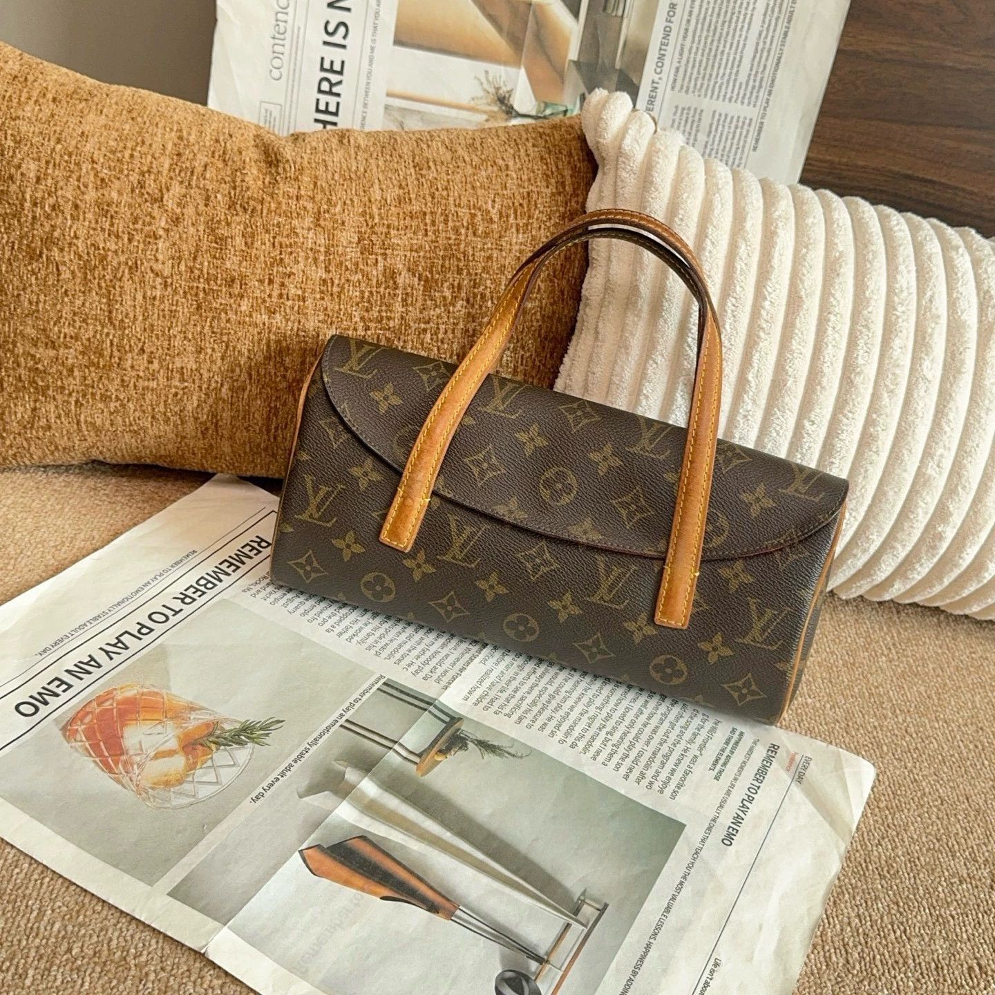 Louis Vuitton Pre-loved Bag Very good condition Size ONE SIZE - 1 Thumbnail