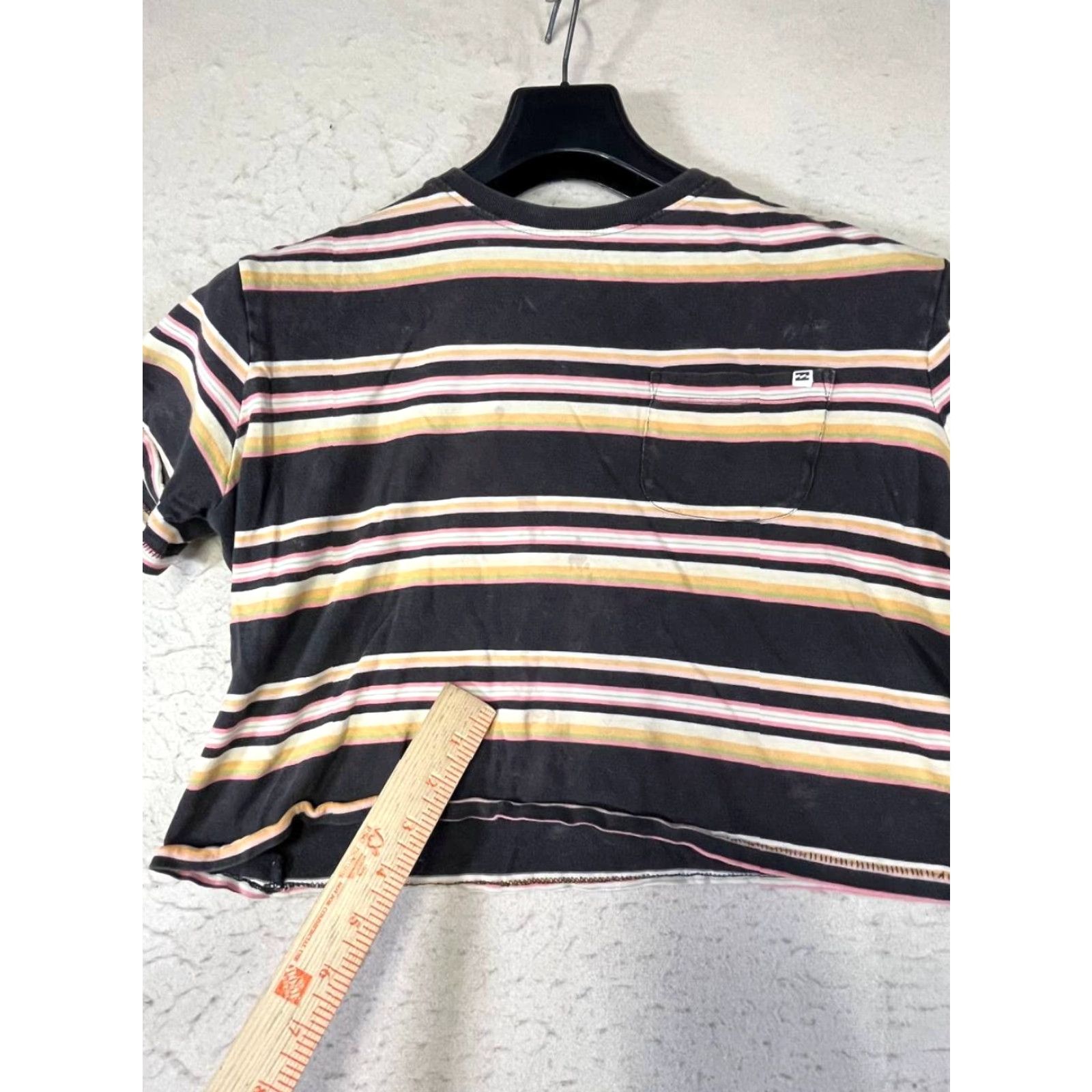 Billabong Billabong Cropped Short Sleeve Tee Striped Women Size S Multicolor Crew Neck Pockets T-Shirt Size 28" / US 6 / IT 42 - 5 Thumbnail