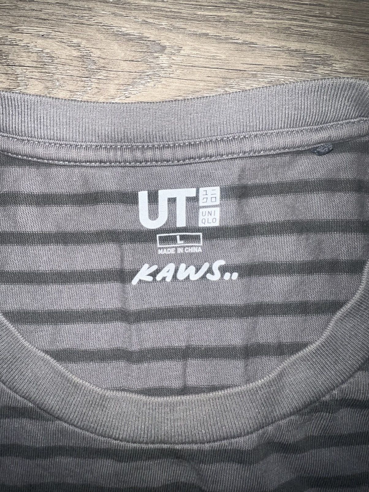 Kaws × Uniqlo Kaws x Uniqlo 2019 Collab Size US L / EU 52-54 / 3 - 2 Thumbnail
