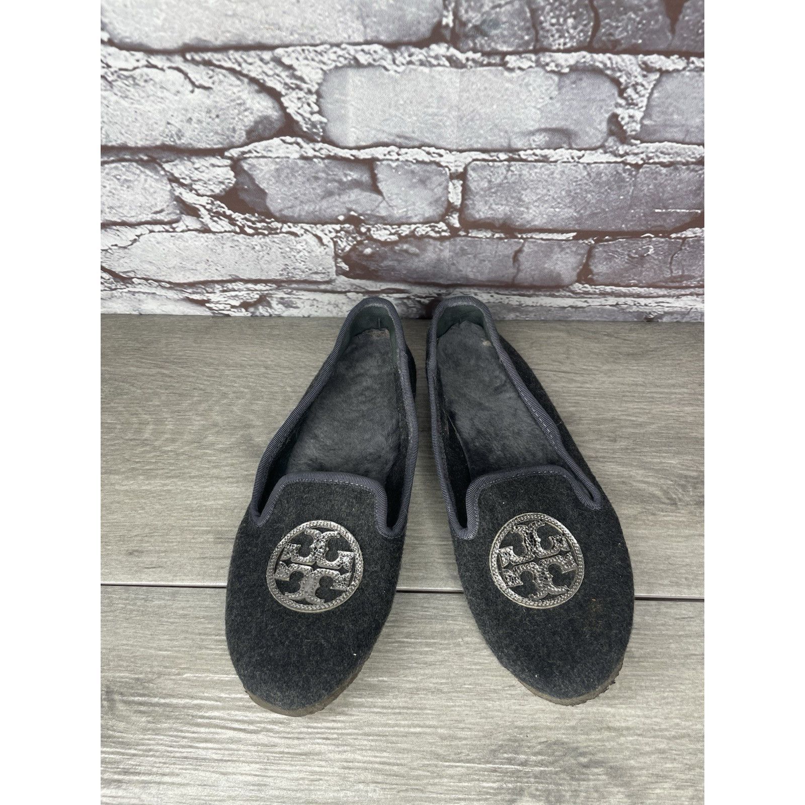 Tory Burch Tory Burch Billy Charcoal Gray Wool Logo Lamb Fur Slipper Fl Size US 6 / IT 36 - 1 Thumbnail