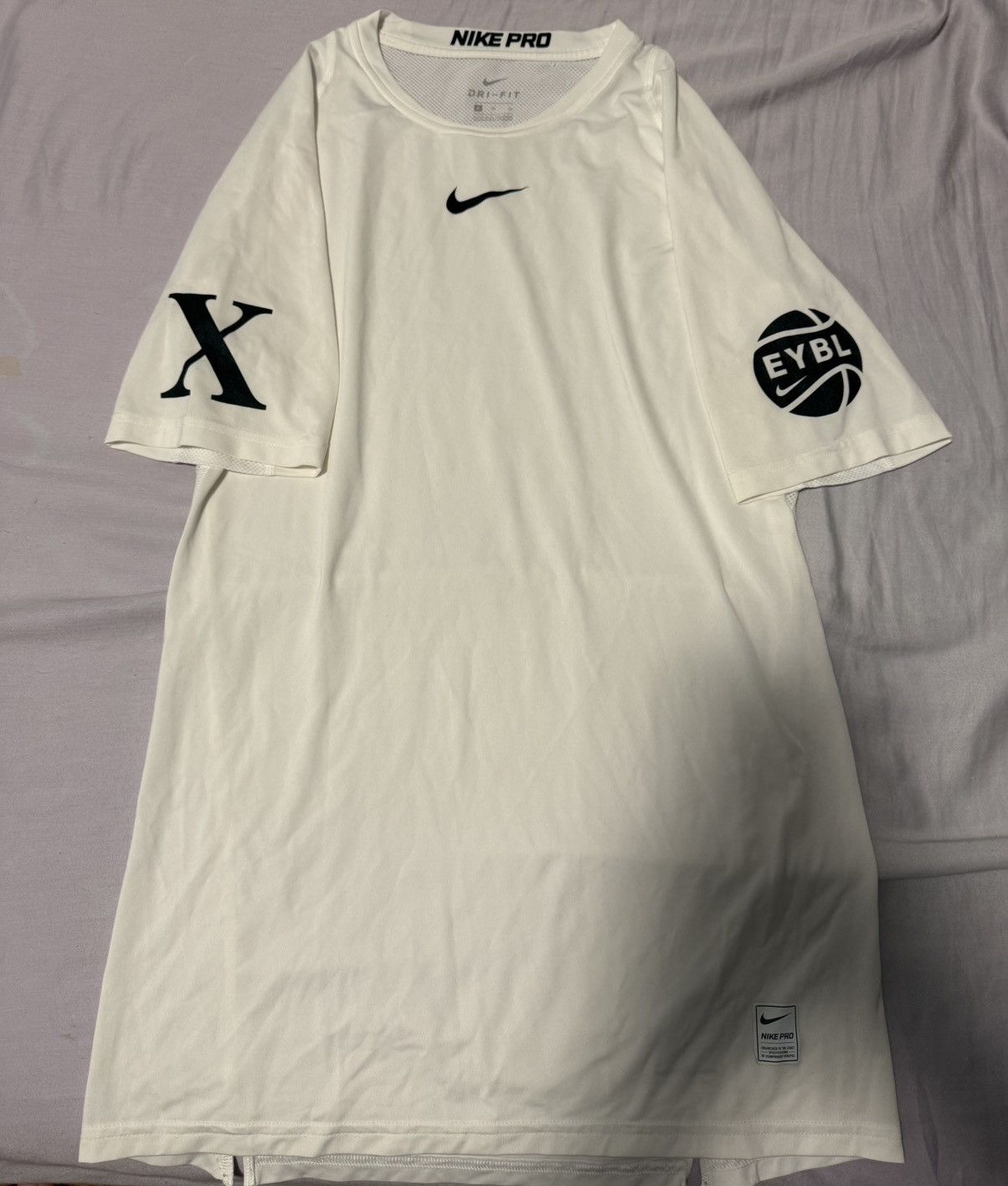 Nike Nike EYBL compression shirt Size US XL / EU 56 / 4 - 1 Thumbnail