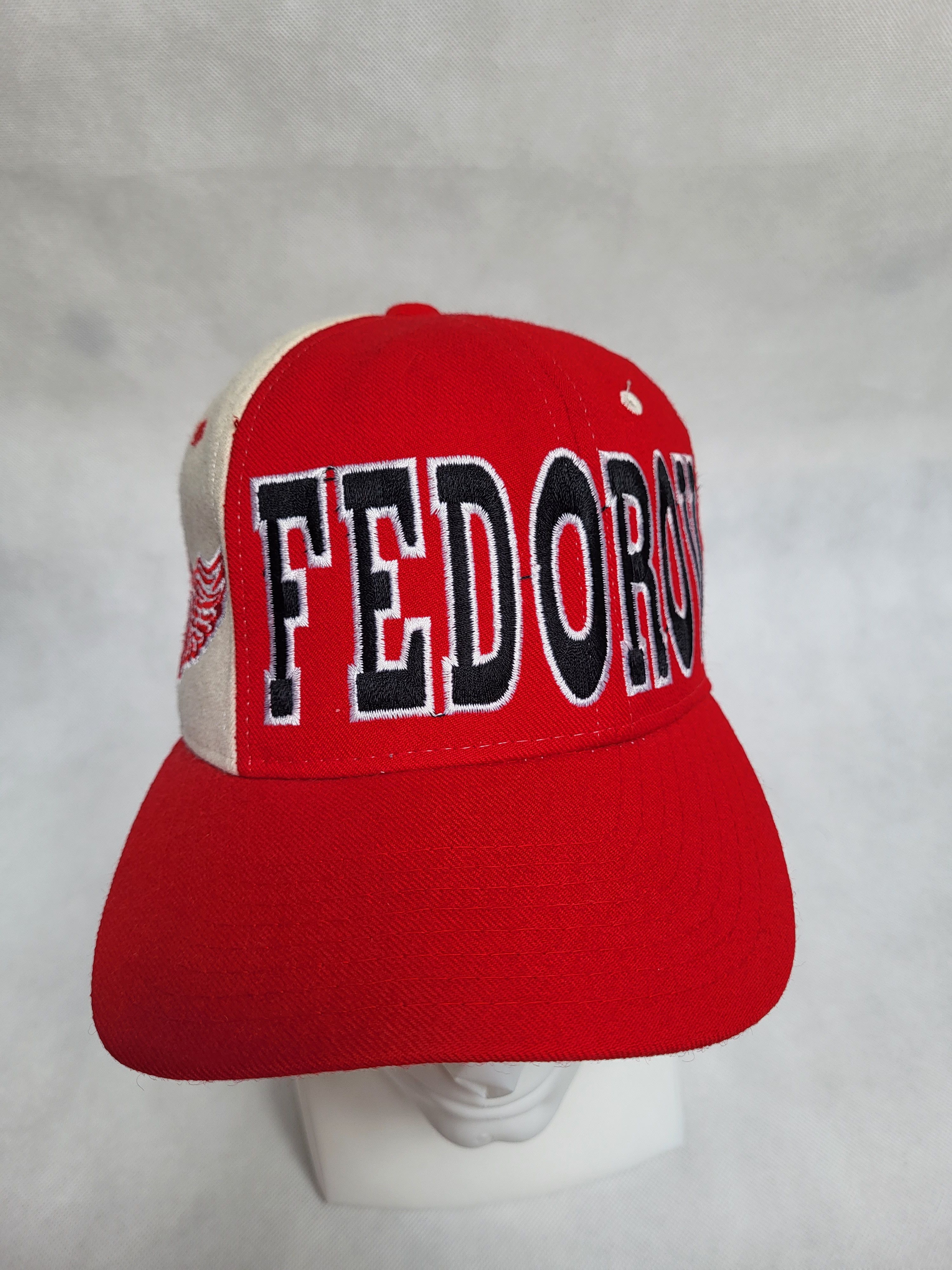 NHL Detroit Red Wings Fedorov NHL Starter vintage cap Size ONE SIZE - 2 Thumbnail