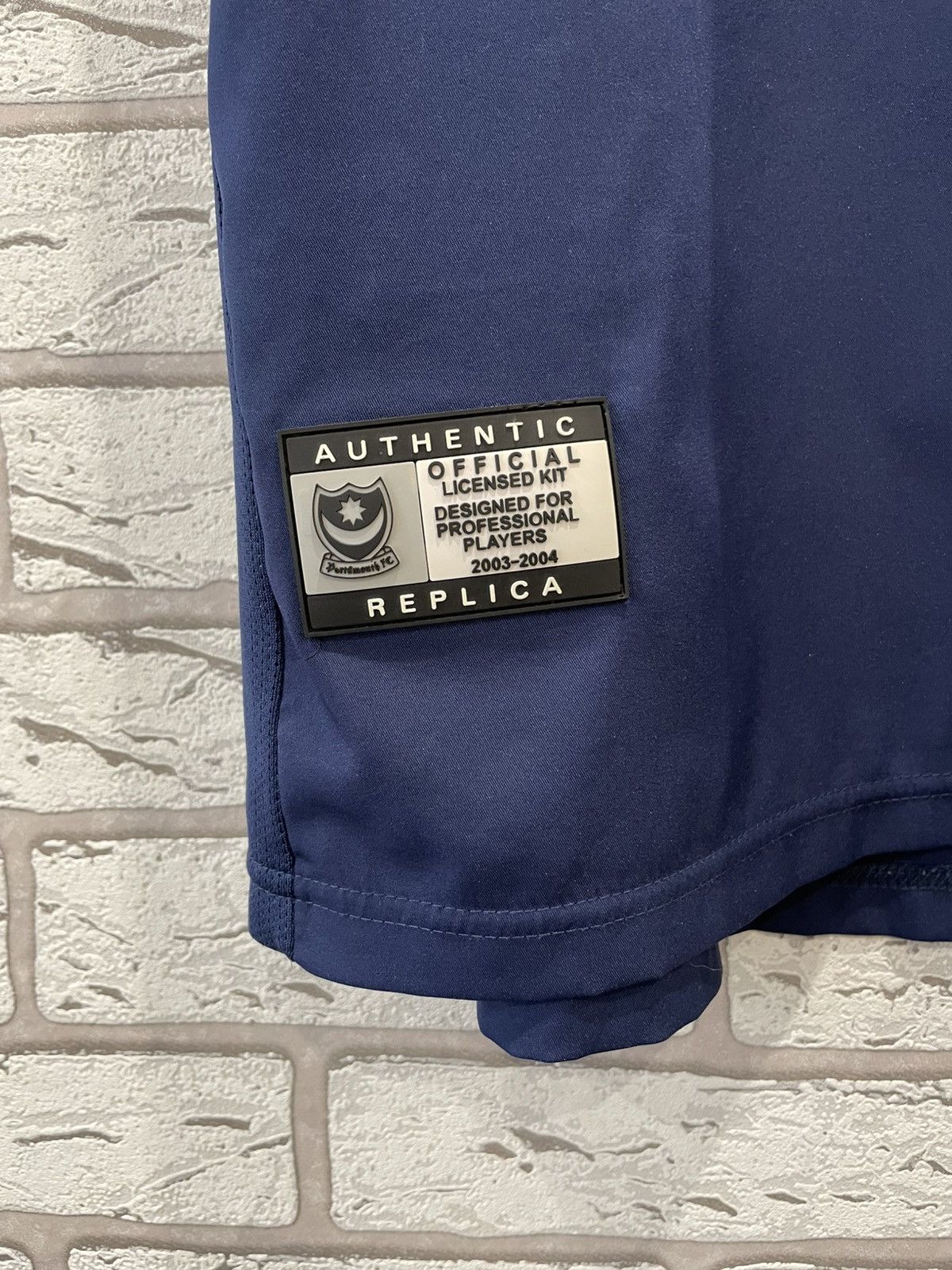Vintage Portsmouth 2003 2004 2005 Away Football Shirt Soccer Jersey Size US XL / EU 56 / 4 - 4 Thumbnail
