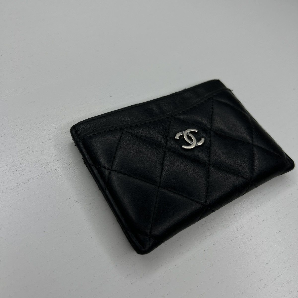 Chanel Chanel Chain Logo Quilted Leather Card Holder Wallet Size ONE SIZE - 3 Thumbnail