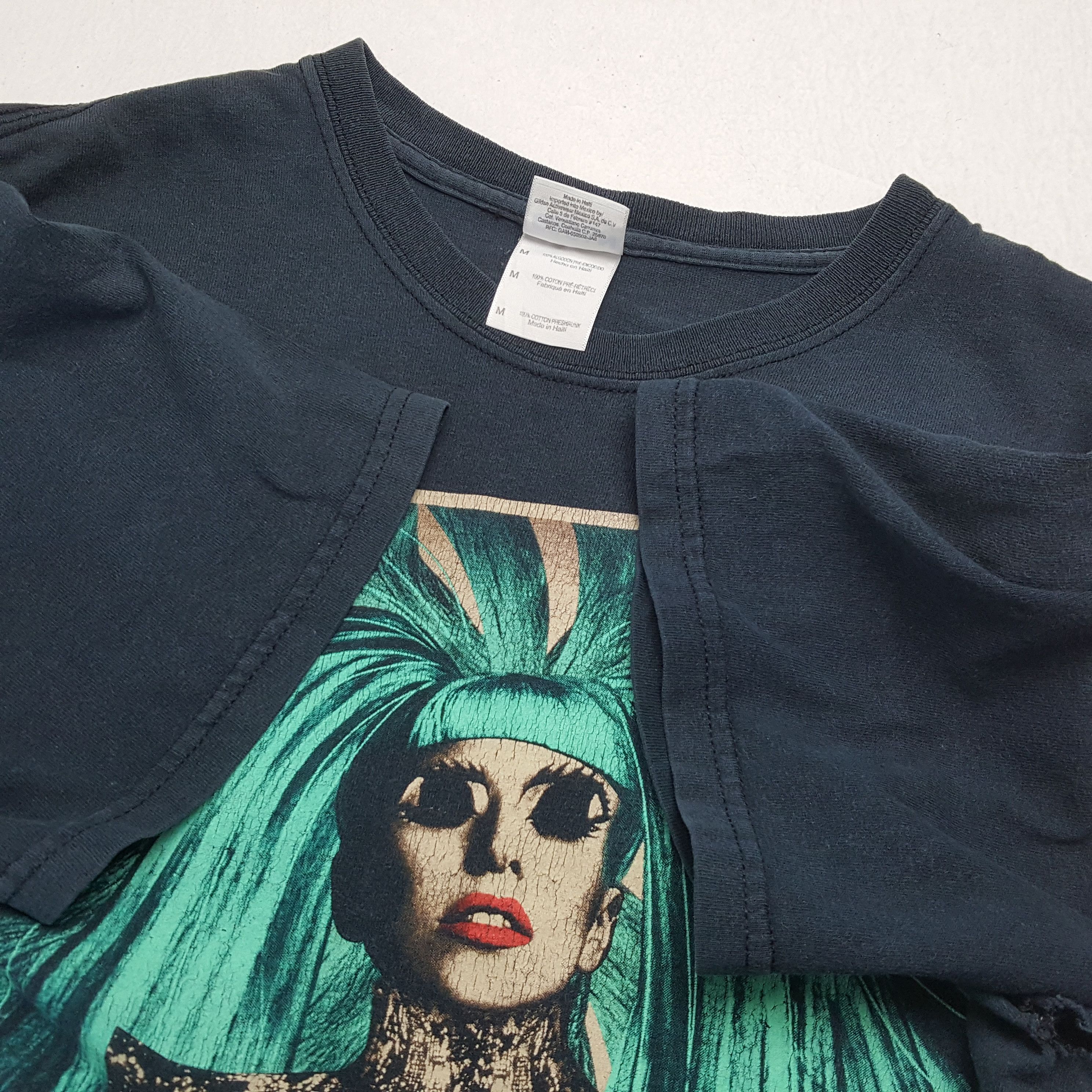 Band Tees × Vintage Vintage LADY GAGA American Singer Songwriter Tour T-Shirts Size US M / EU 48-50 / 2 - 8 Thumbnail