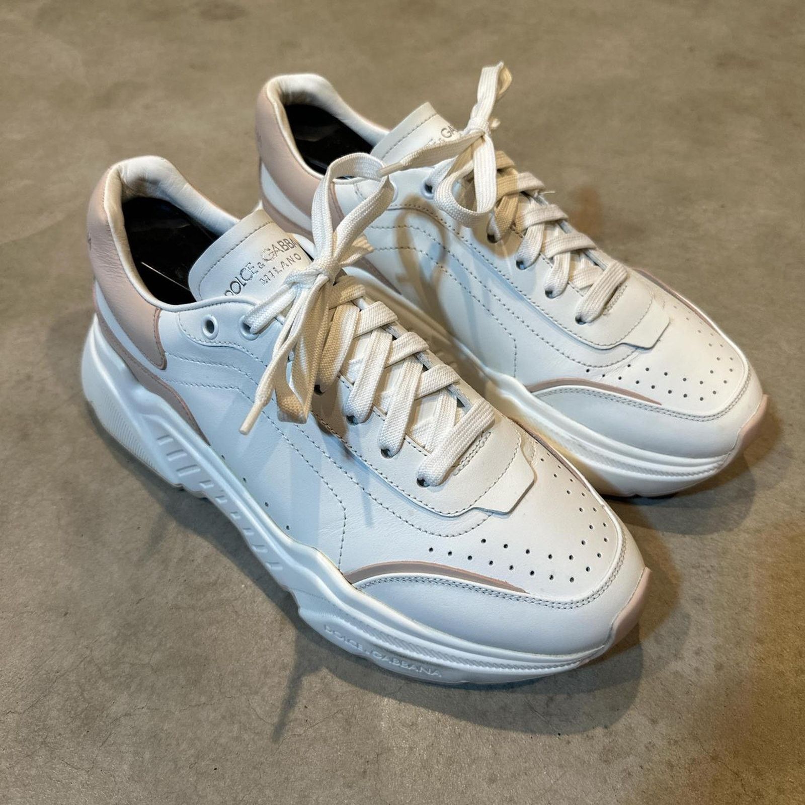 Dolce & Gabbana Dolce & Gabbana Daymaster White & Pink Designer Sneakers Size US 10 / EU 43 - 1 Thumbnail
