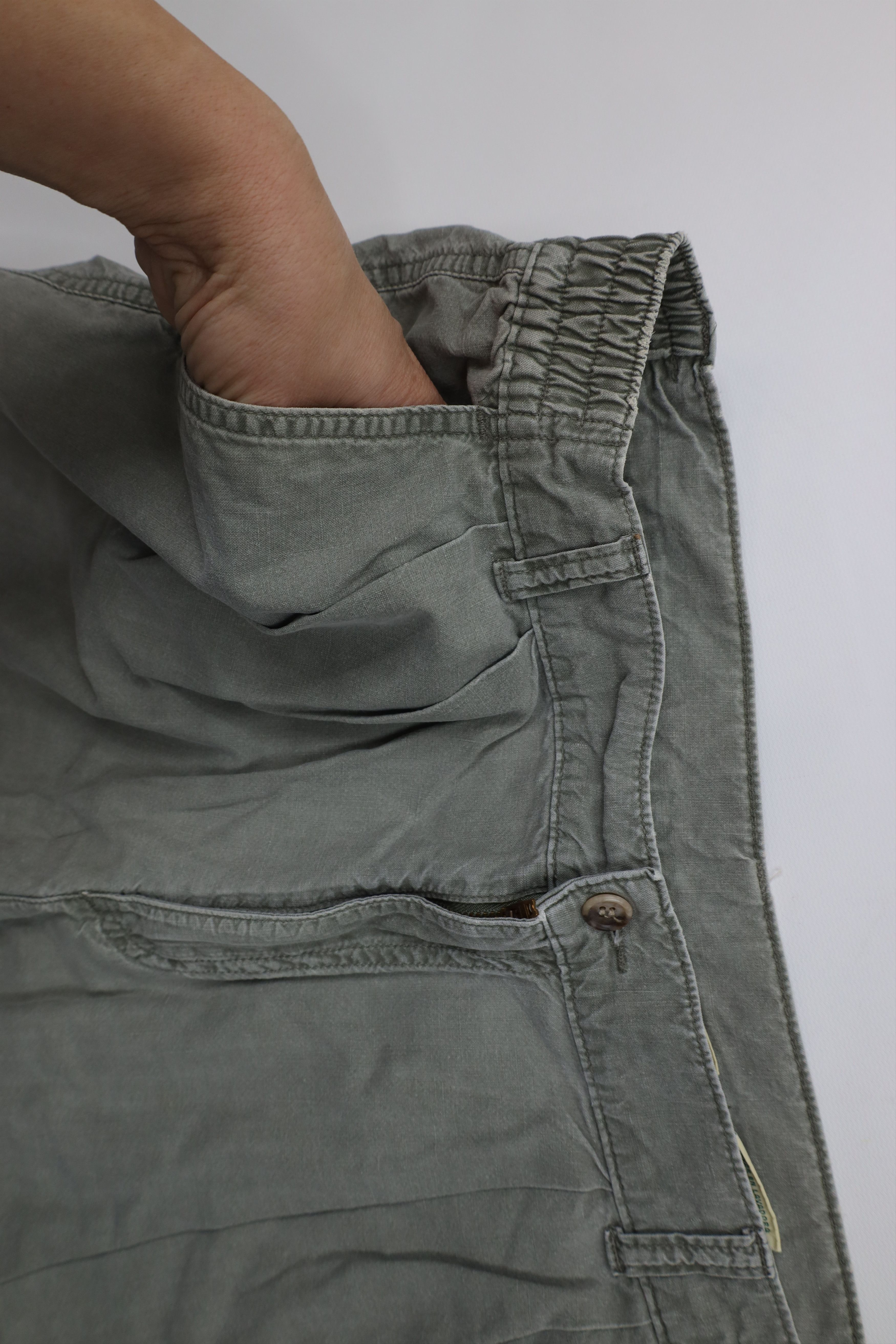 Vintage Vintage 90s Streetwear Above Knee Stonewash Trekking Shorts Size US 34 / EU 50 - 9 Thumbnail