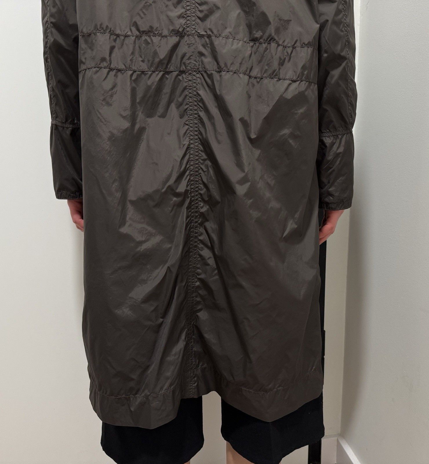 Moncler Vintage Moncler Womens Light Nylon Jacket Rain size 1 Size S / US 4 / IT 40 - 10 Thumbnail