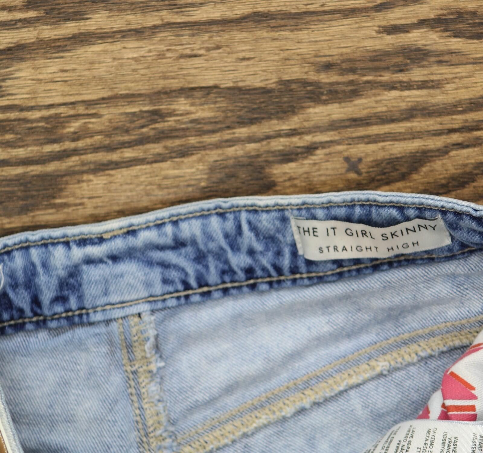 Guess Guess 81 It Distressed Skinny High Rise Jeans Light Blue 25 Size 25" / US 0 / IT 36 - 6 Thumbnail