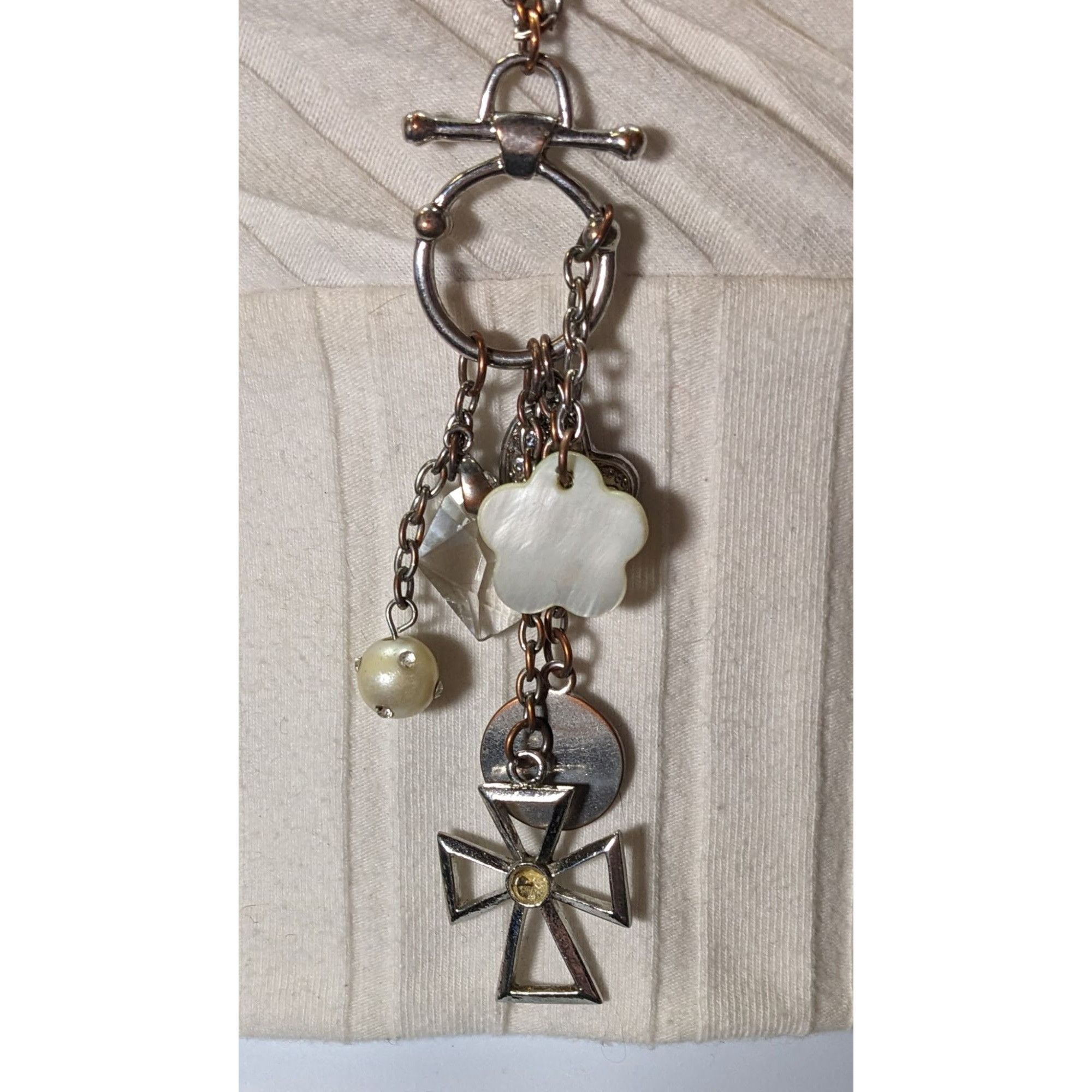 Other Vintage Religious Inspirational Multi Charm Cross Pendant Ne Size ONE SIZE - 7 Thumbnail
