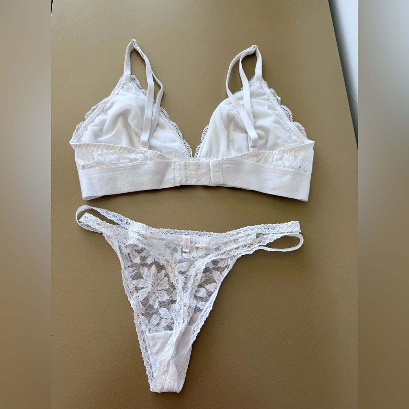 Other White Lace Bralette and Panties Panty Set Bra M panties S Size ONE SIZE - 6 Thumbnail