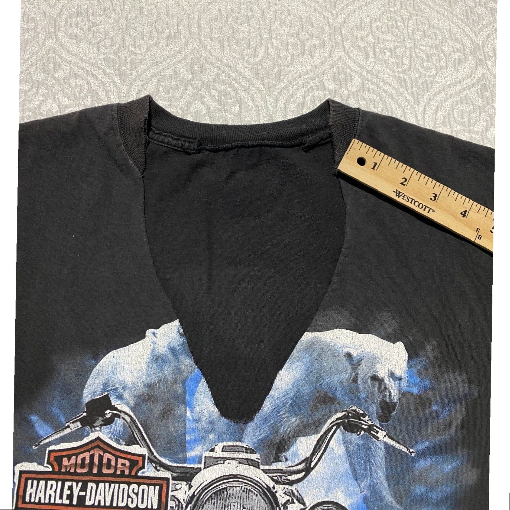 Harley Davidson VINTAGE Harley-Davidson Alaska Motorcycle Sleeveless THRASHED Tee Black XL Mens Grunge 2006 Size US XL / EU 56 / 4 - 6 Thumbnail