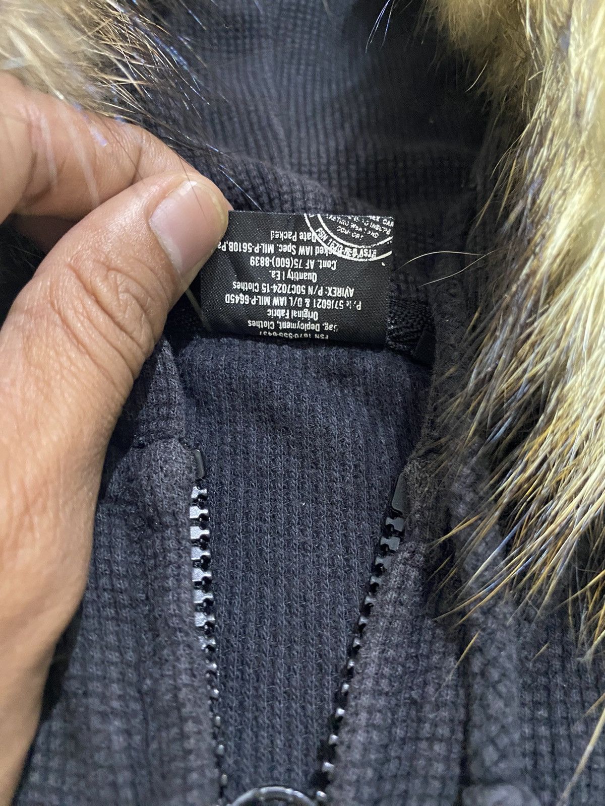 Le Grande Bleu (L.G.B.) Vintage avirex faux fur distressed zip hoodie Size US L / EU 52-54 / 3 - 7 Thumbnail
